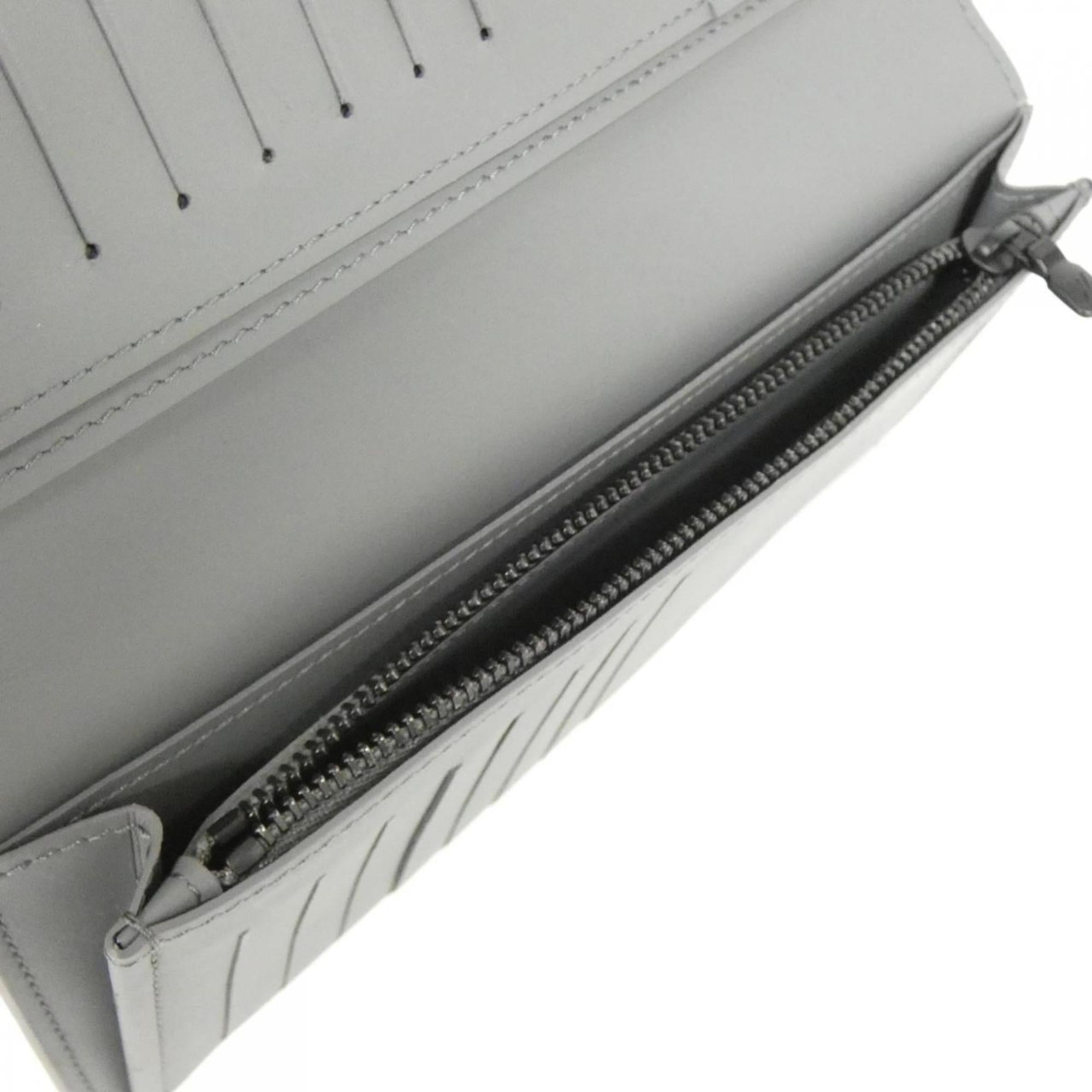 Louis Vuitton Gris Leather Long Wallet