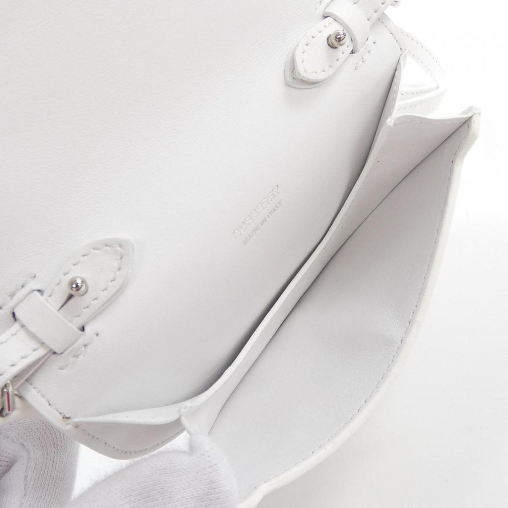 Burberry White Chain/Shoulder Wallet