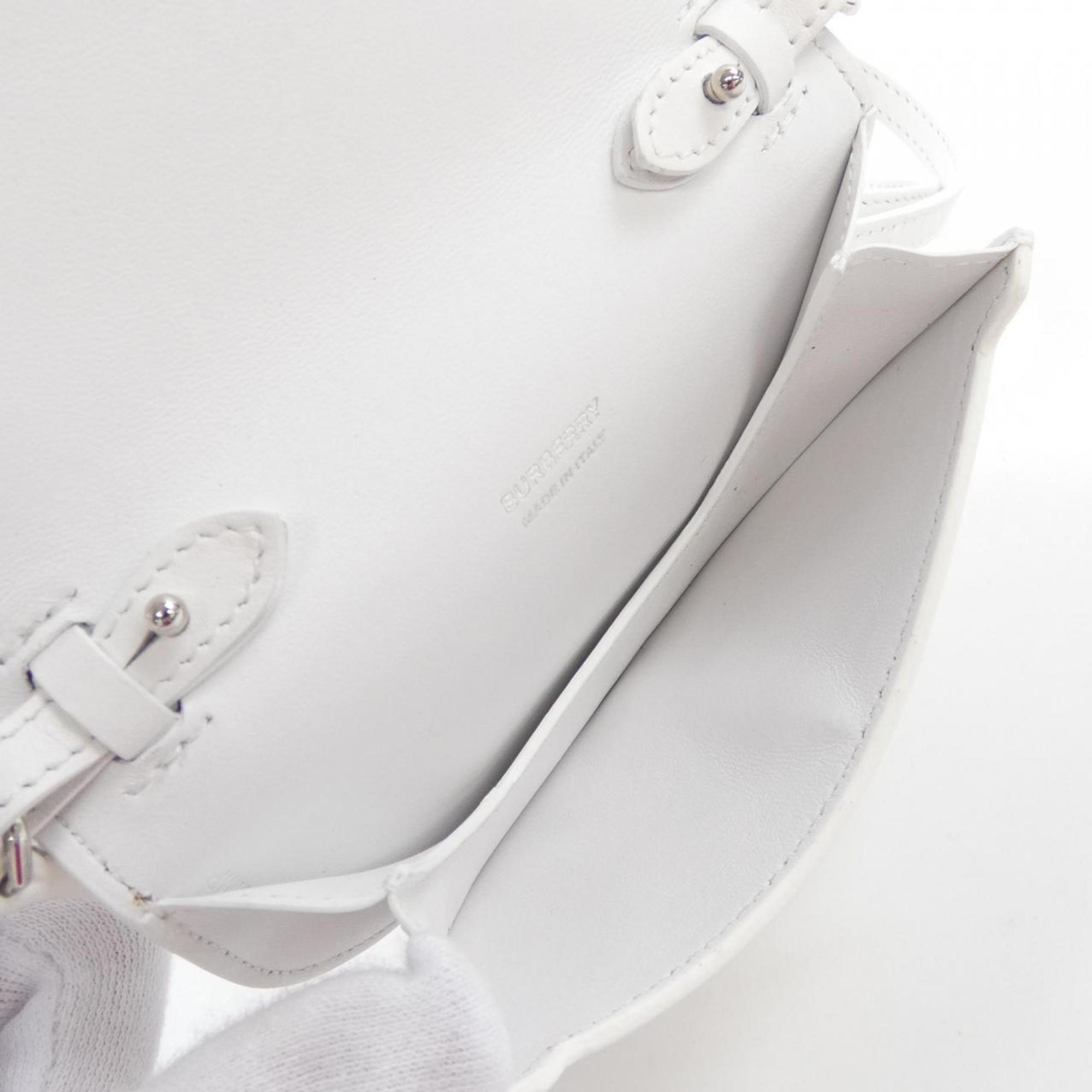Burberry White Chain/Shoulder Wallet