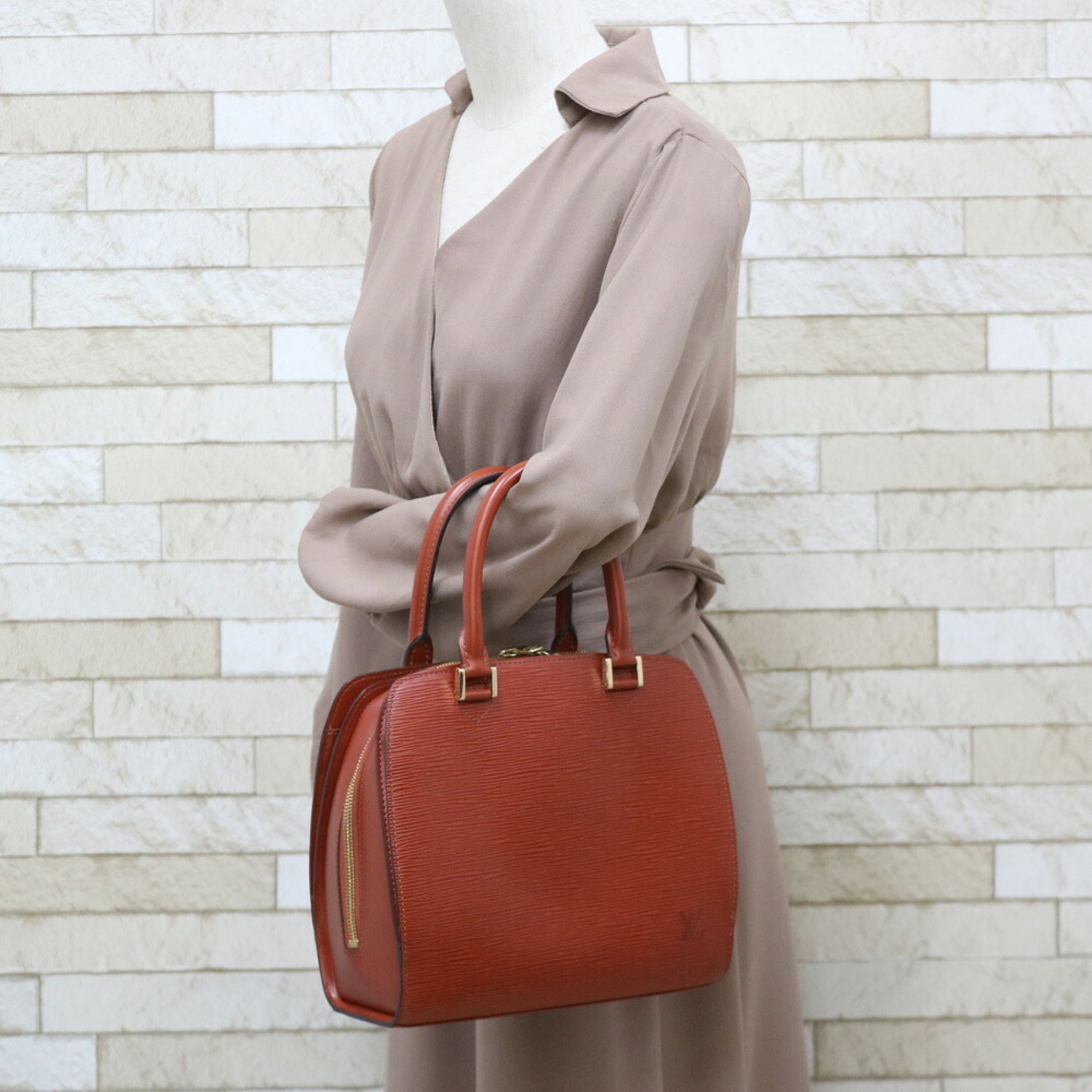 Louis Vuitton Handbag Epi Ponneuf M52053 Br Kenyan Ladies