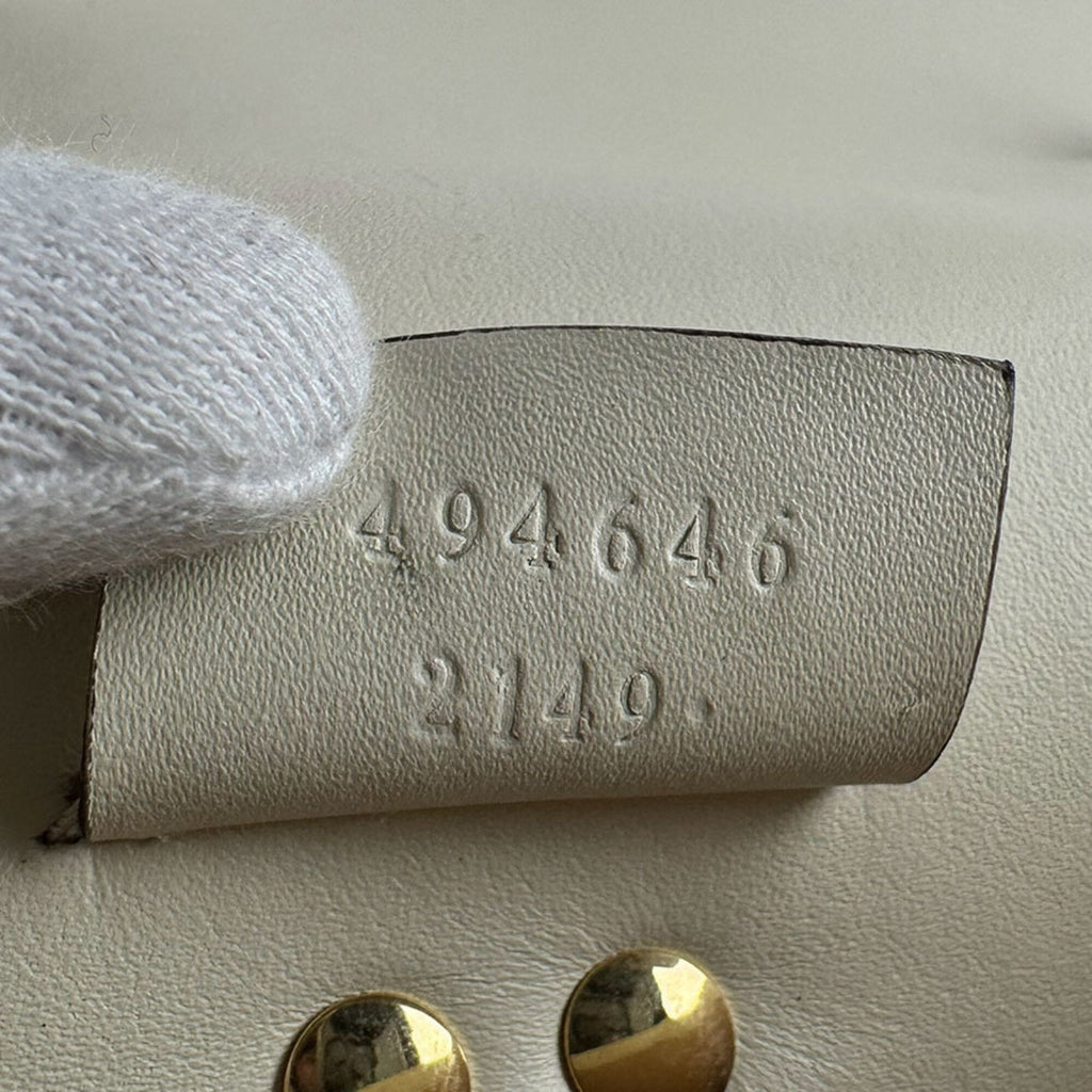 Gucci Gold Ivory Leather Metal Shoulder Bag (Pre-Owned)