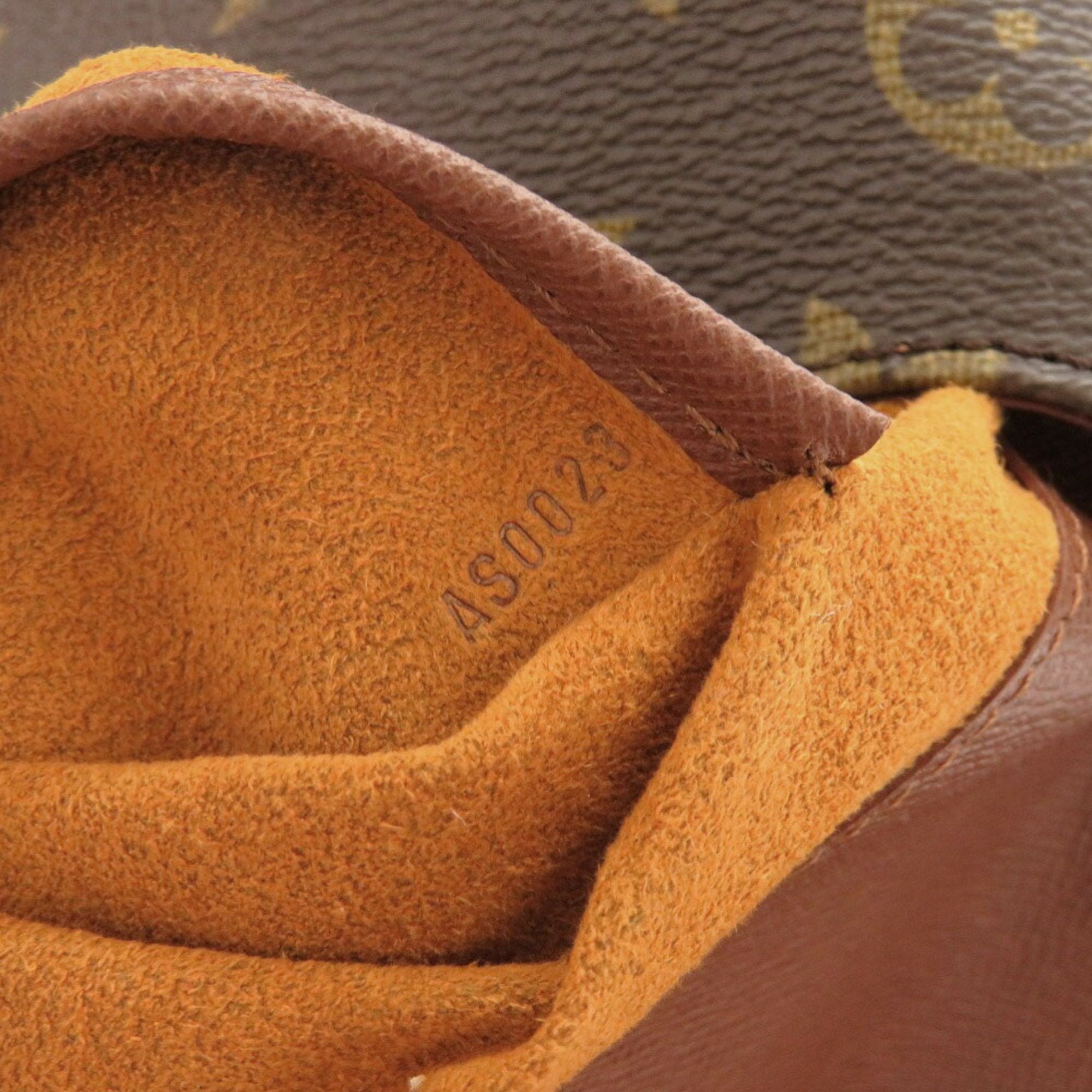 Louis Vuitton Brown Monogram Monogram Shoulder Bag
