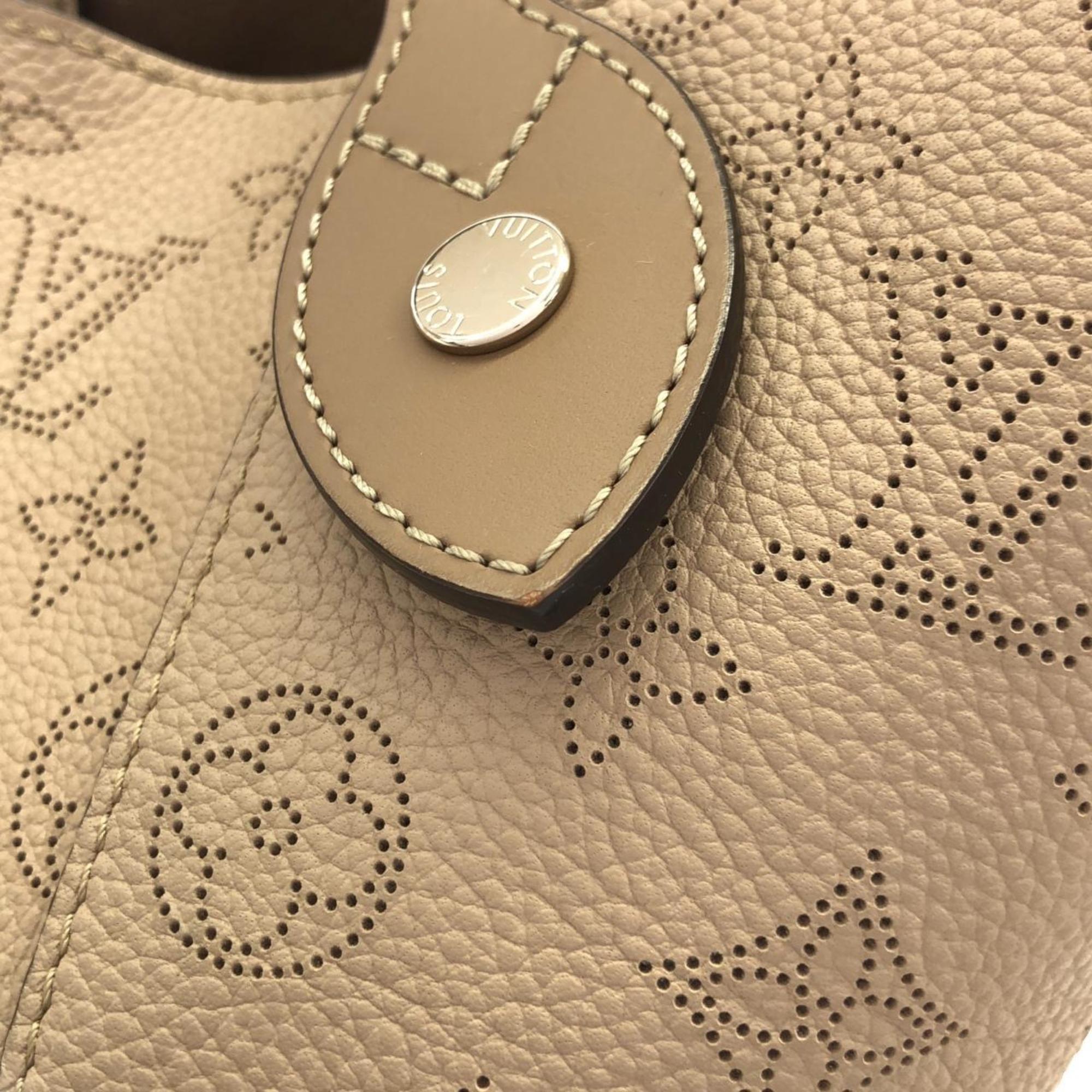 Louis Vuitton Galle Leather Handbag