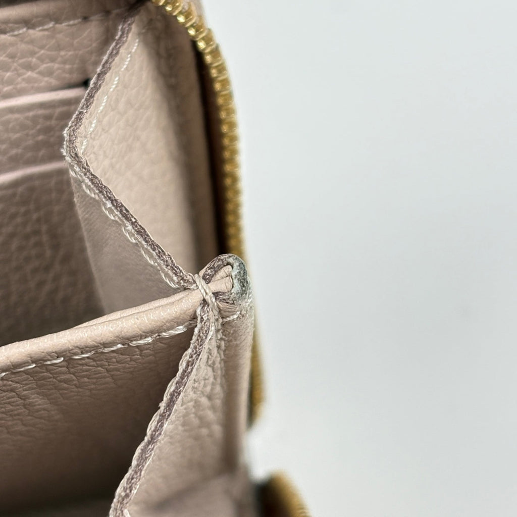 Louis Vuitton Beige Leather Coin Purse/Coin Case