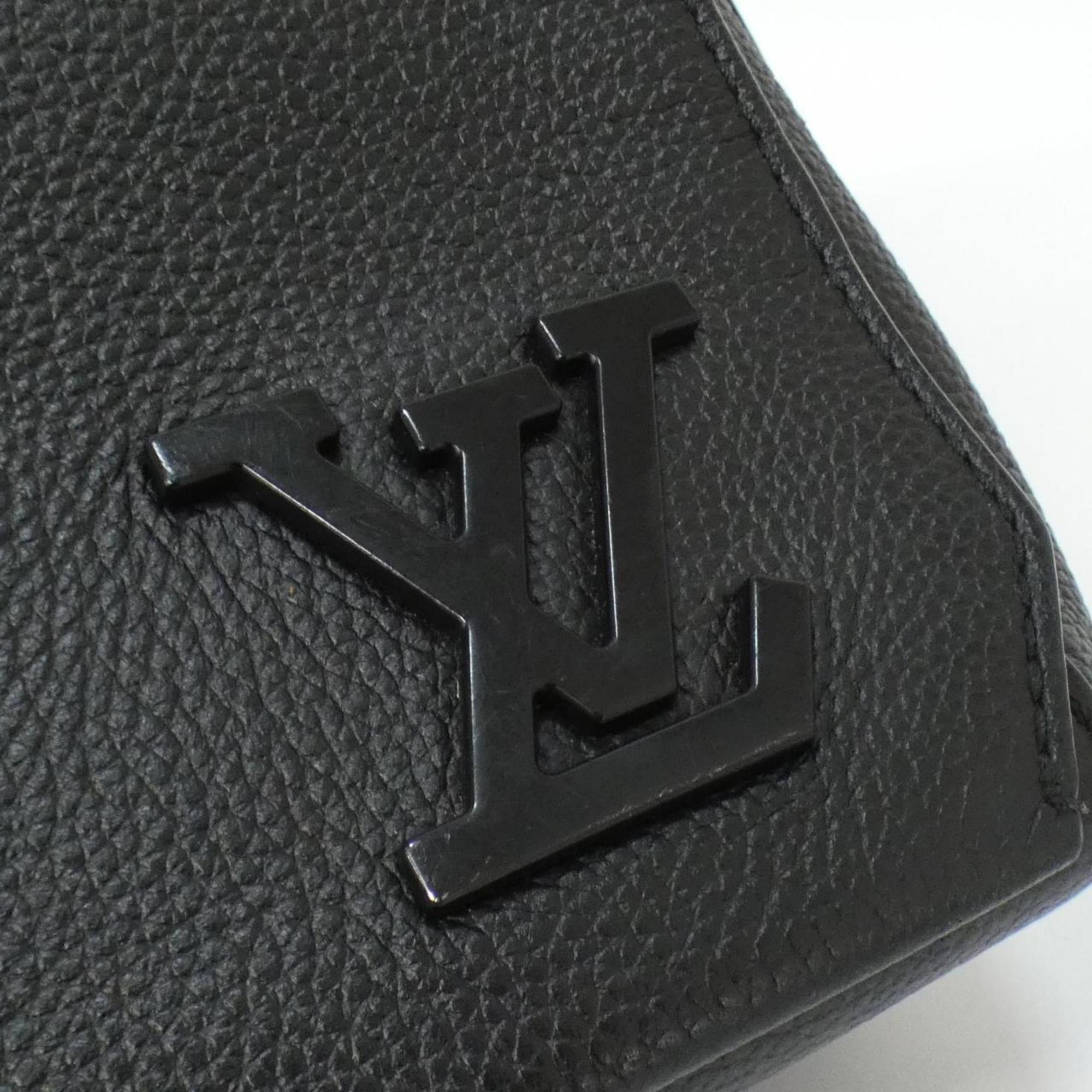 Louis Vuitton Black Leather Shoulder Bag