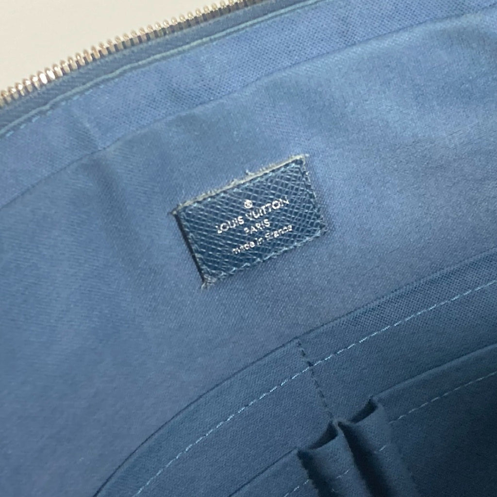 Louis Vuitton Navy Ocean Taiga Leather Briefcase Handbag