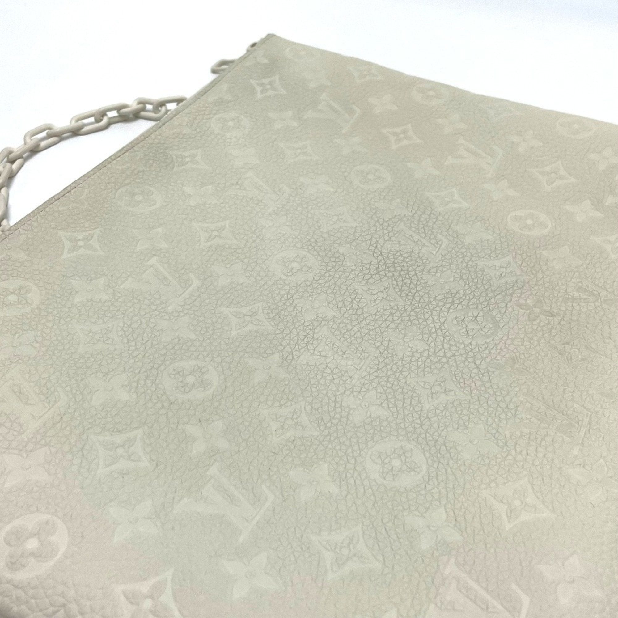 Louis Vuitton Blanc White Leather Clutch Bag Pochette