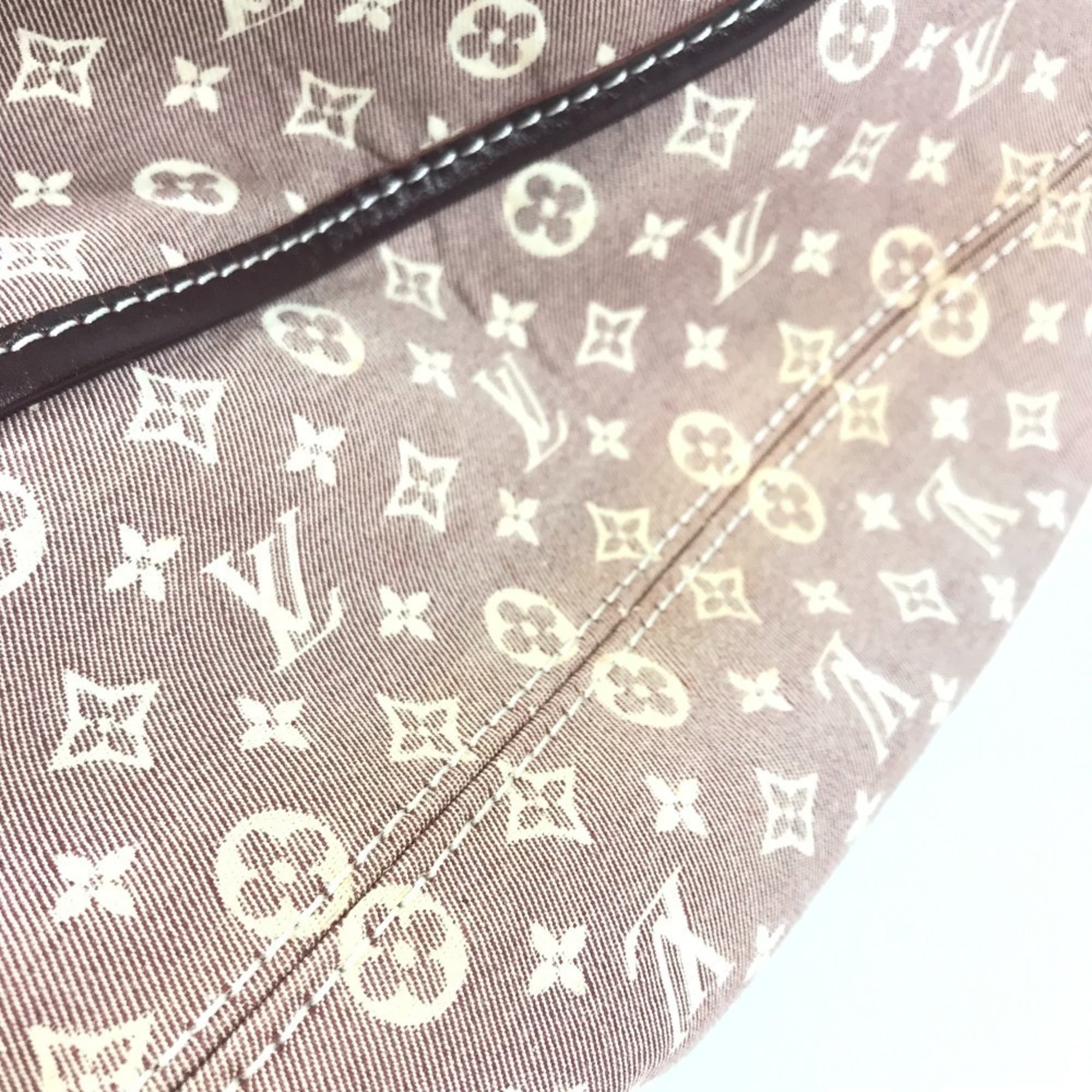 Louis Vuitton Monogram Idylle Red Color Monogram Idylle Shoulder Bag Tote Bag