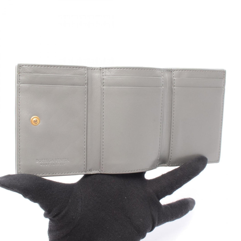 Bottega Veneta Gray Leather Wallet (Tri-Fold)