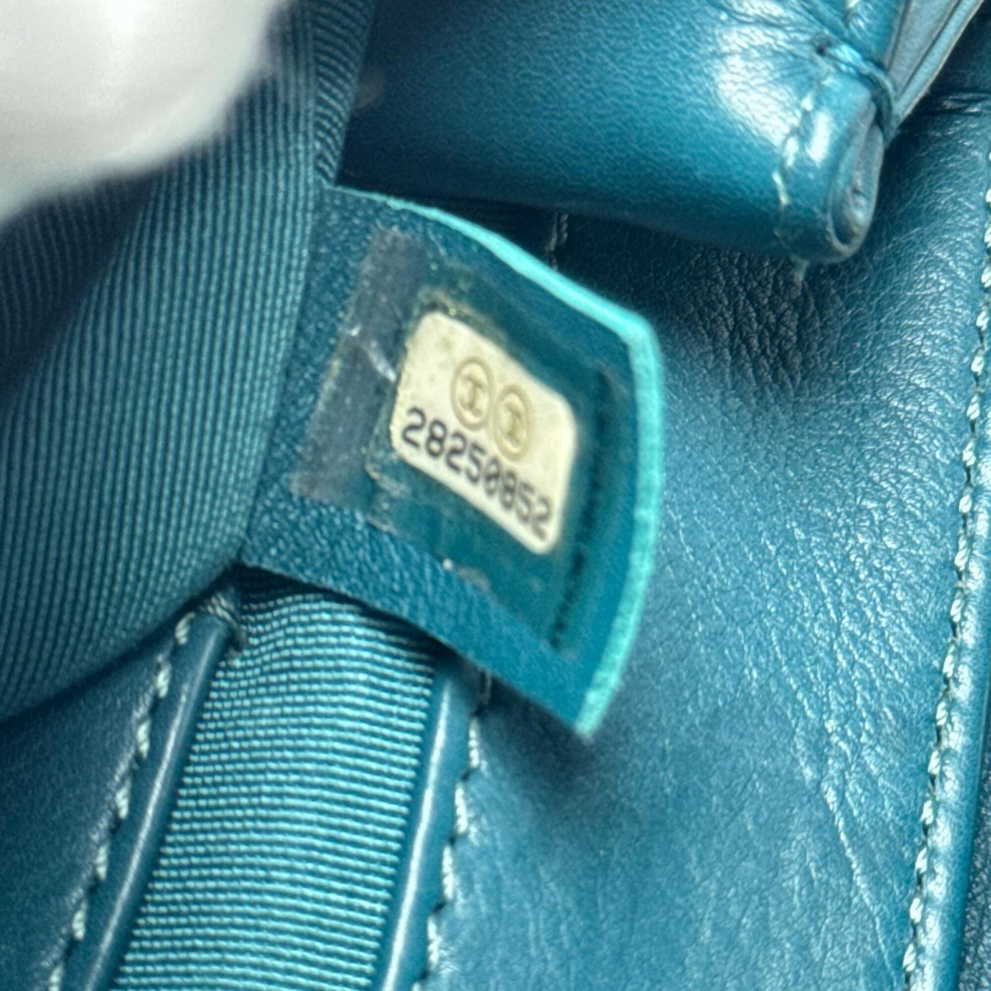 Chanel Green Leather Shoulder Bag