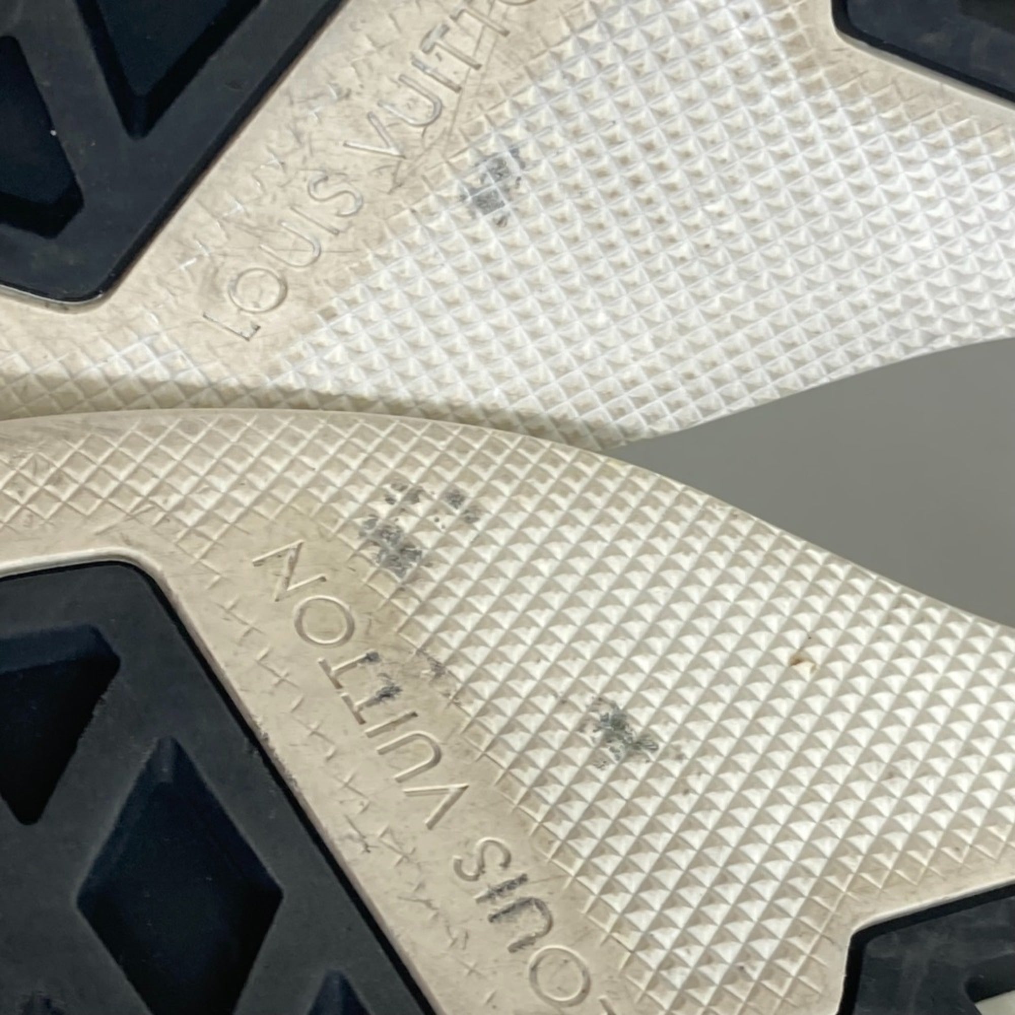 Louis Vuitton Black White Sneakers