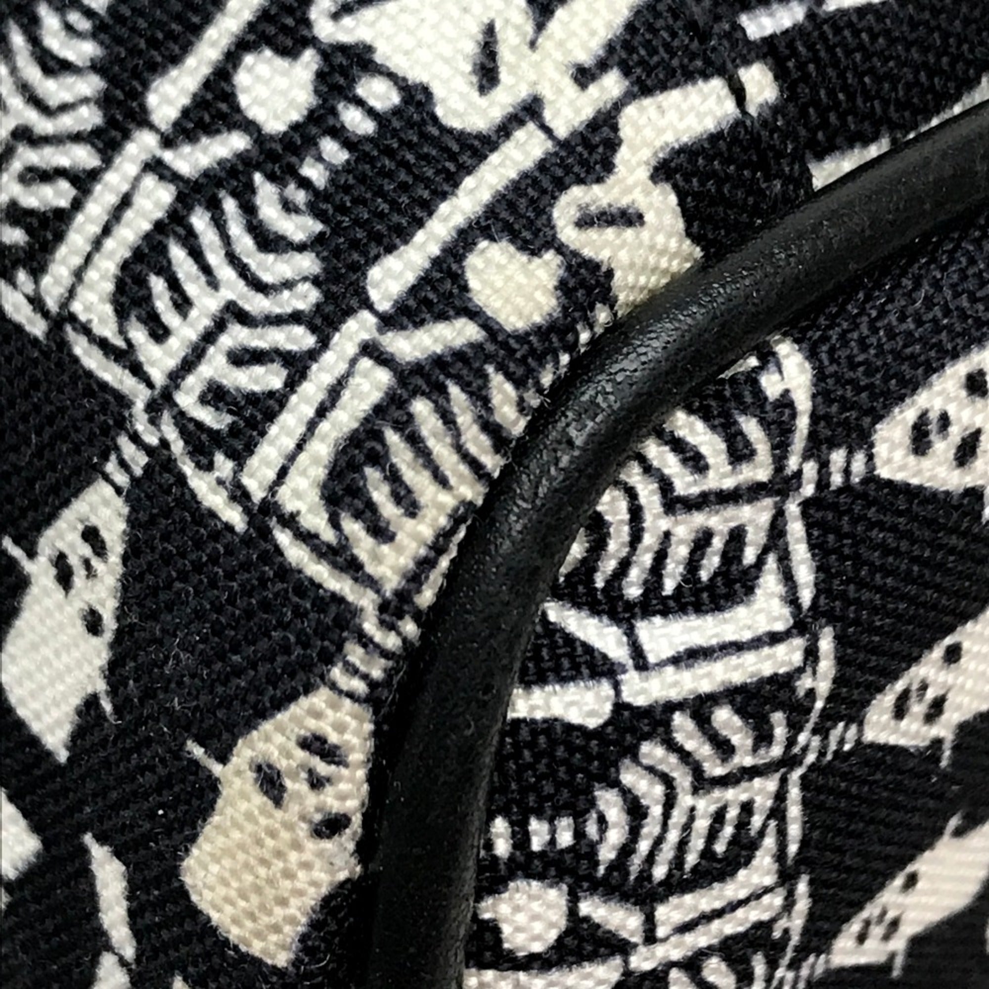 Saint Laurent Black Cloth Backpack (Pre-Owned)