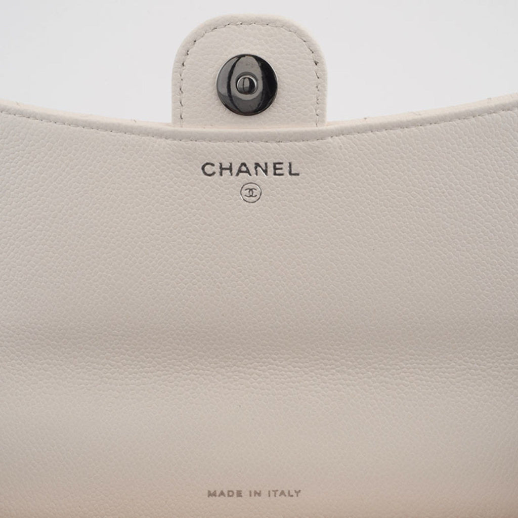Chanel Matelasse White Caviar Leather Shoulder Bag