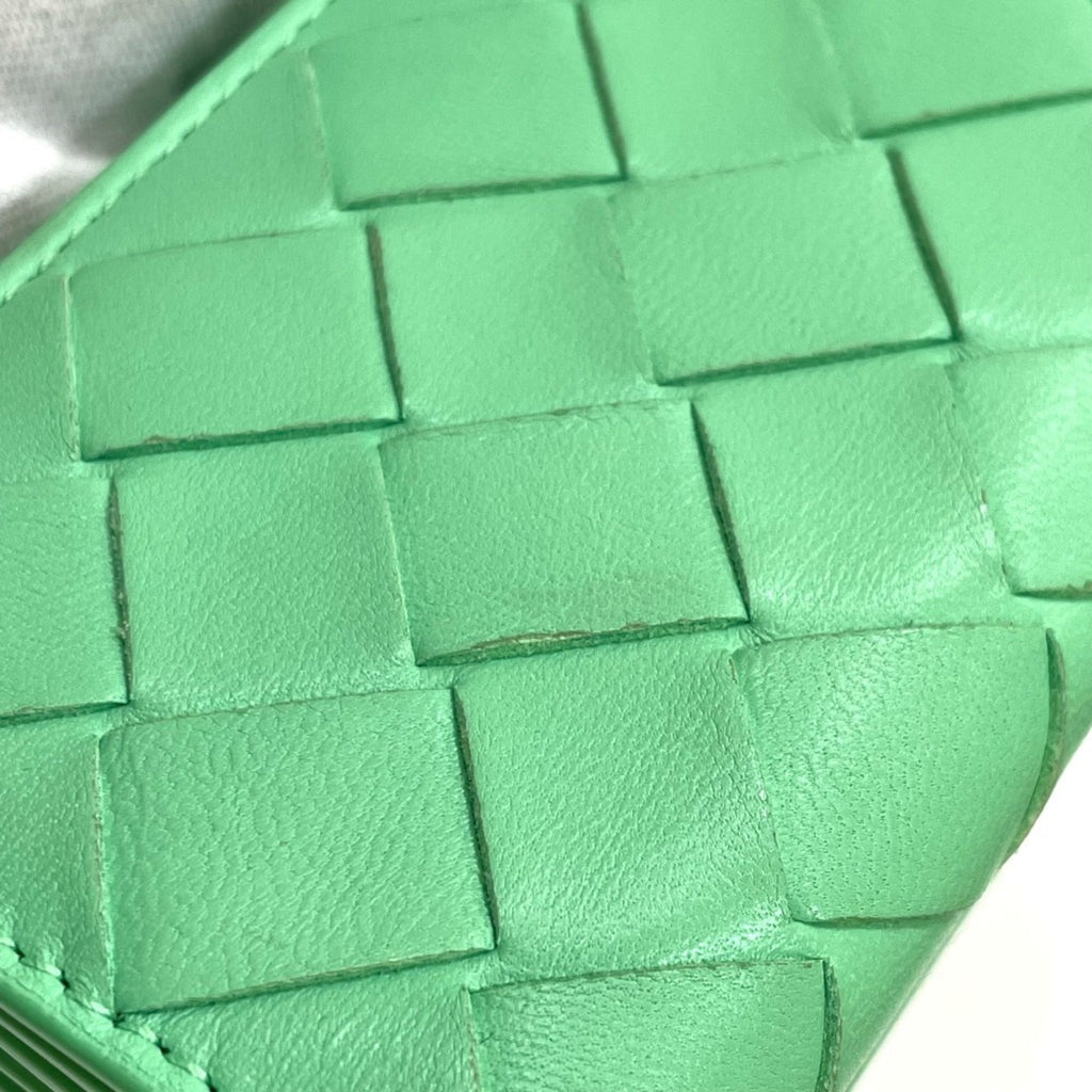 Bottega Veneta Green Leather Wallet (Tri-Fold)