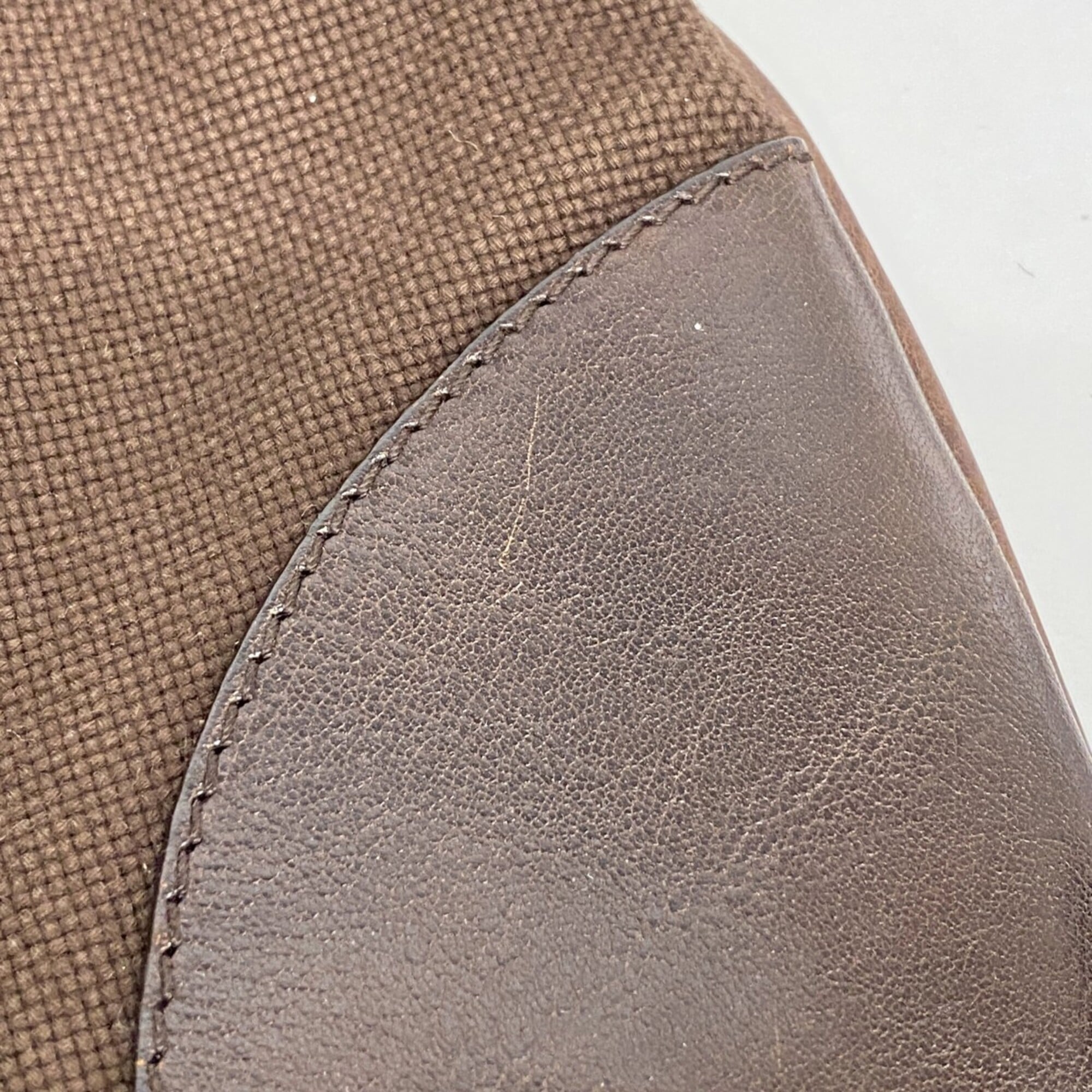 Gucci Brown Canvas Shoulder Bag (Pre-Owned)