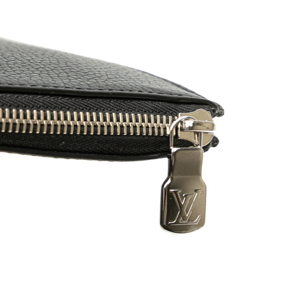 Louis Vuitton Taurillon Black Noir Leather Clutch Bag Pochette