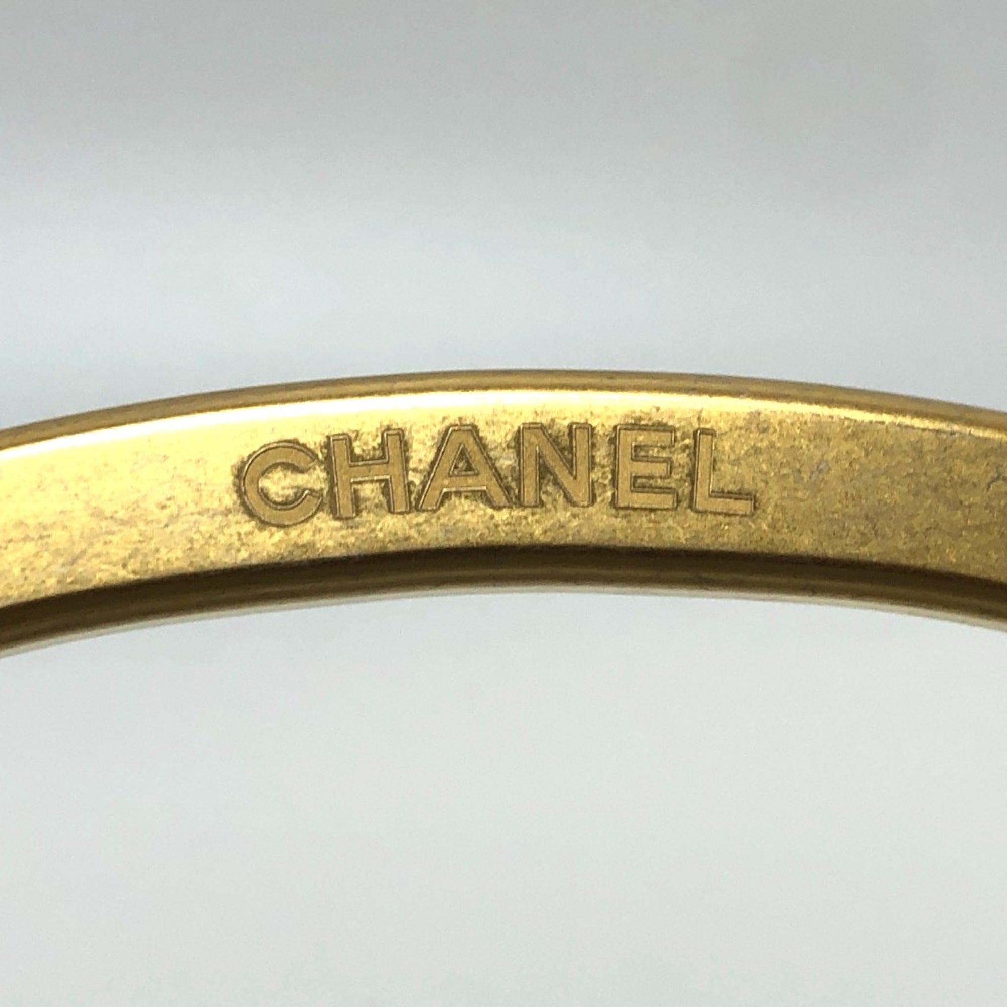 Chanel Gray Leather Shoulder Bag