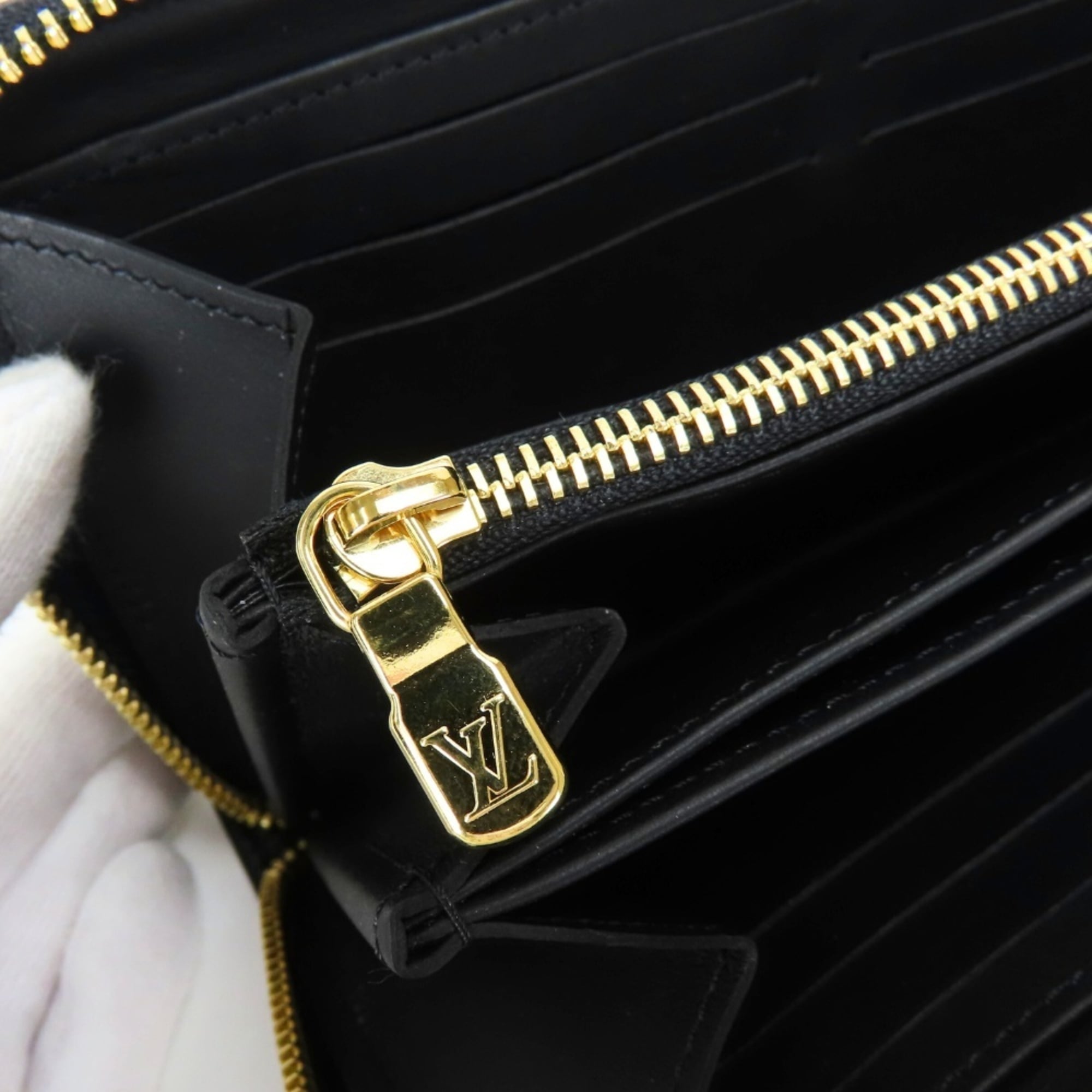 Louis Vuitton Black Noir Leather Coin Purse/Coin Case