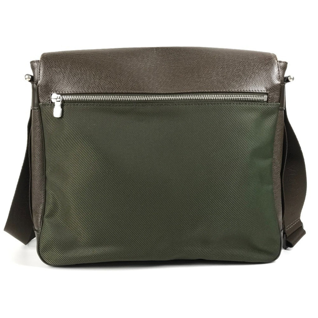 Louis Vuitton Brown Grizzly Taiga Leather Messenger Bag Shoulder Bag