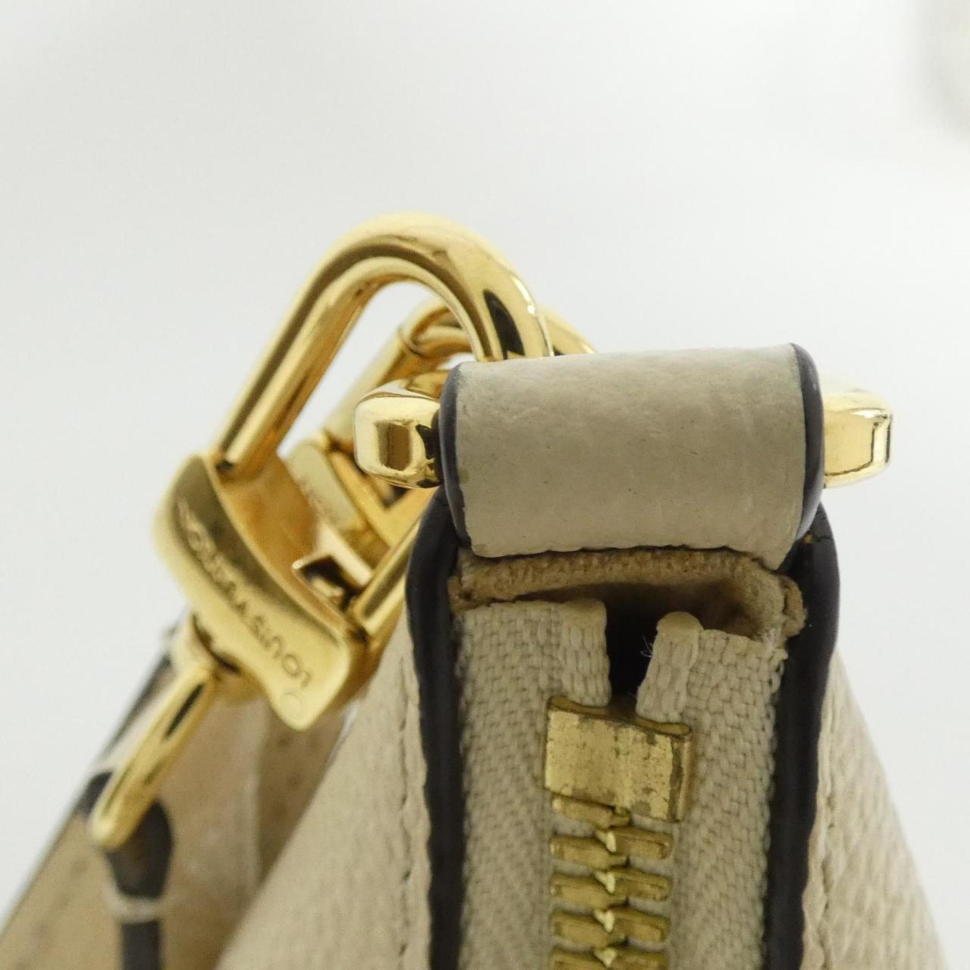 Louis Vuitton Cream Leather Handbag