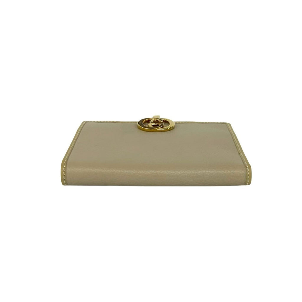 Gucci Beige Leather Wallet (Bi-Fold) (Pre-Owned)