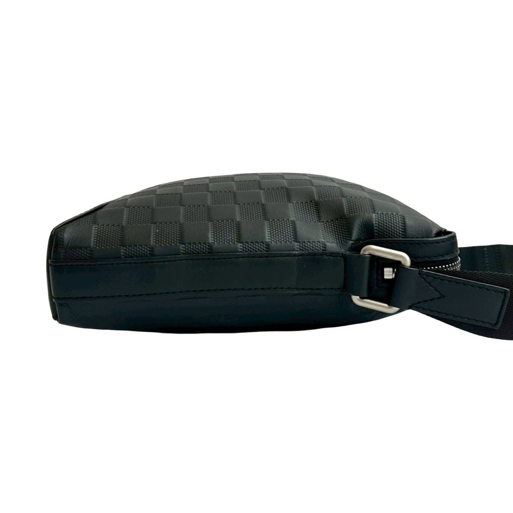 Louis Vuitton Black Leather Shoulder Bag