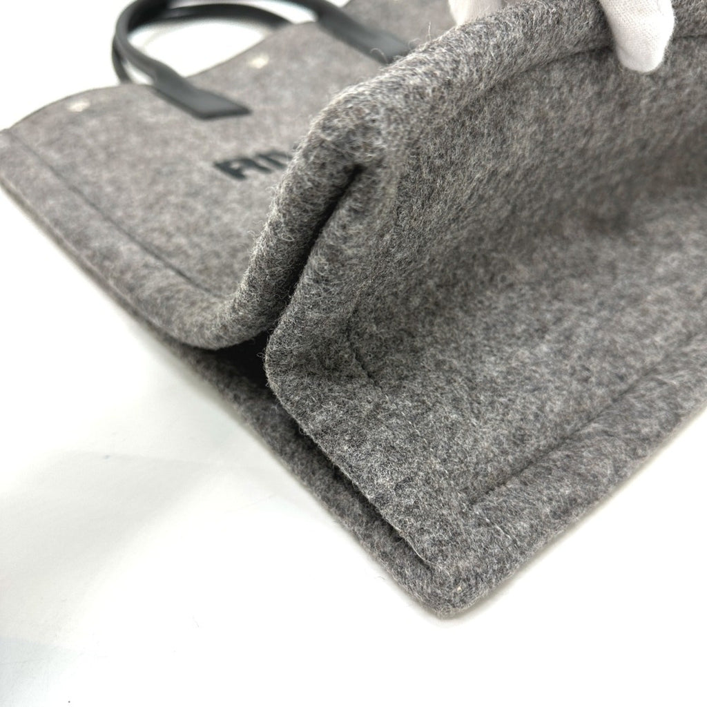 Saint Laurent Gray Other Tote Bag (Pre-Owned)