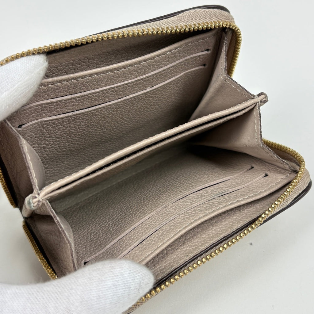 Louis Vuitton Beige Leather Coin Purse/Coin Case