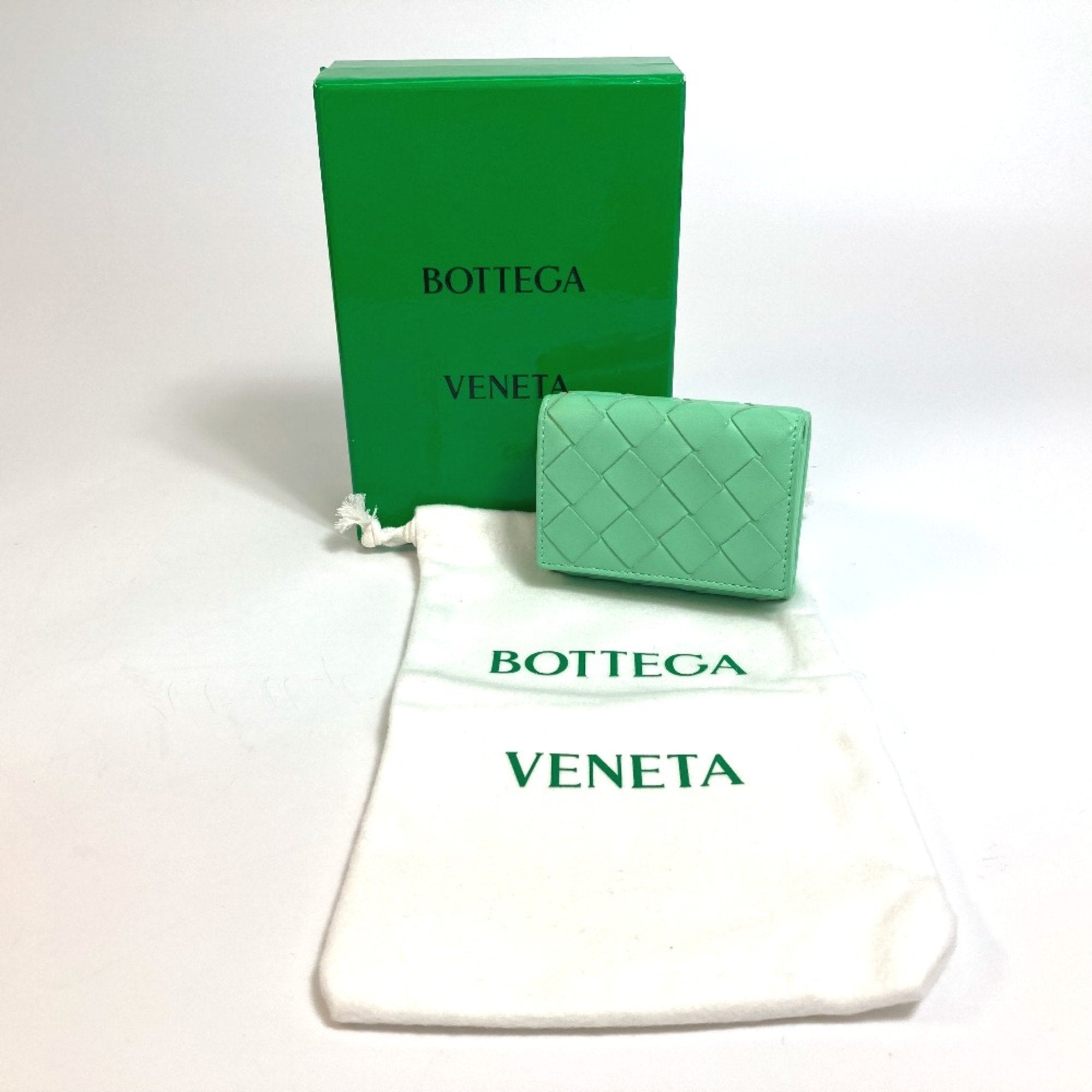 Bottega Veneta Green Leather Wallet (Tri-Fold)