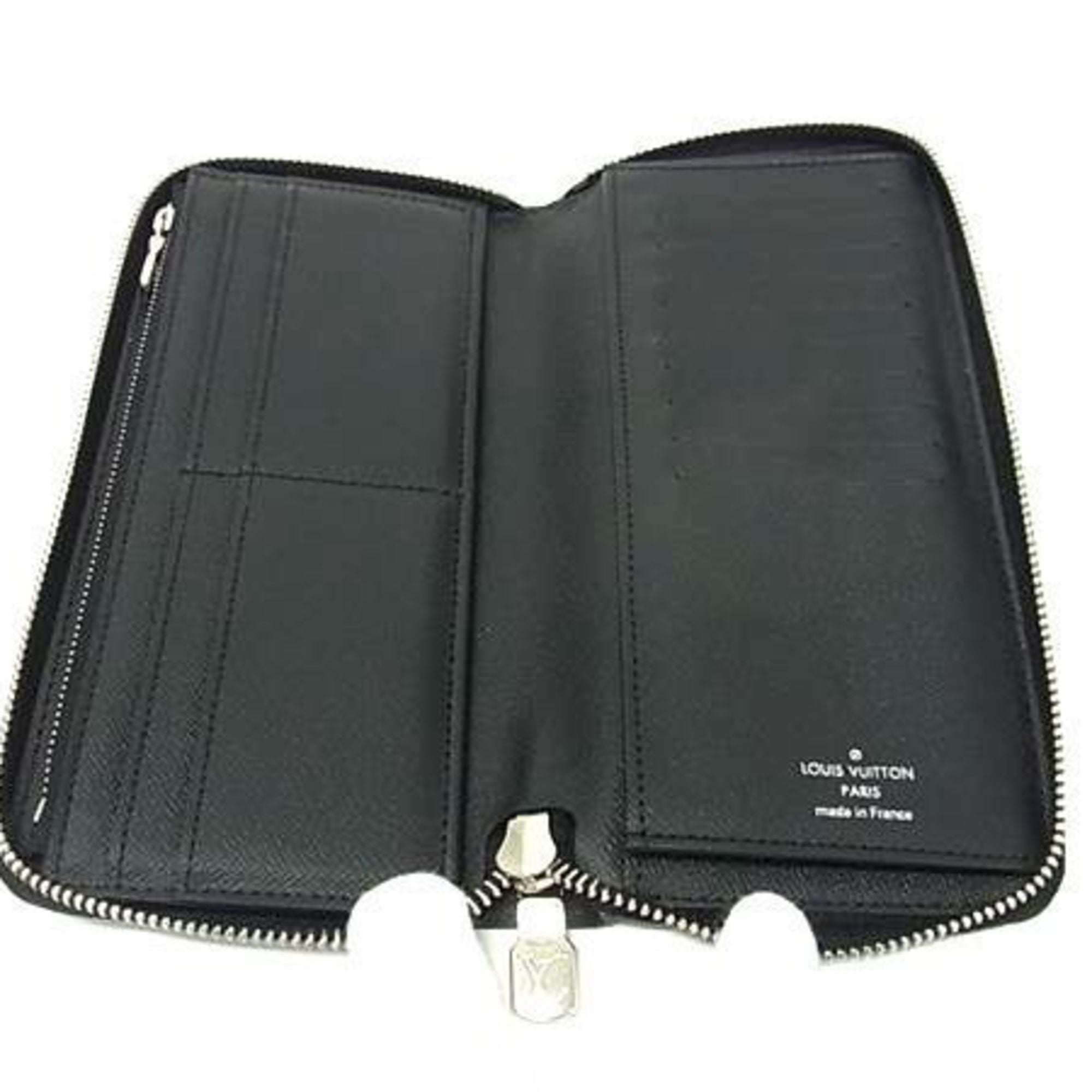 Louis Vuitton Black Noir Taiga Leather Long Wallet