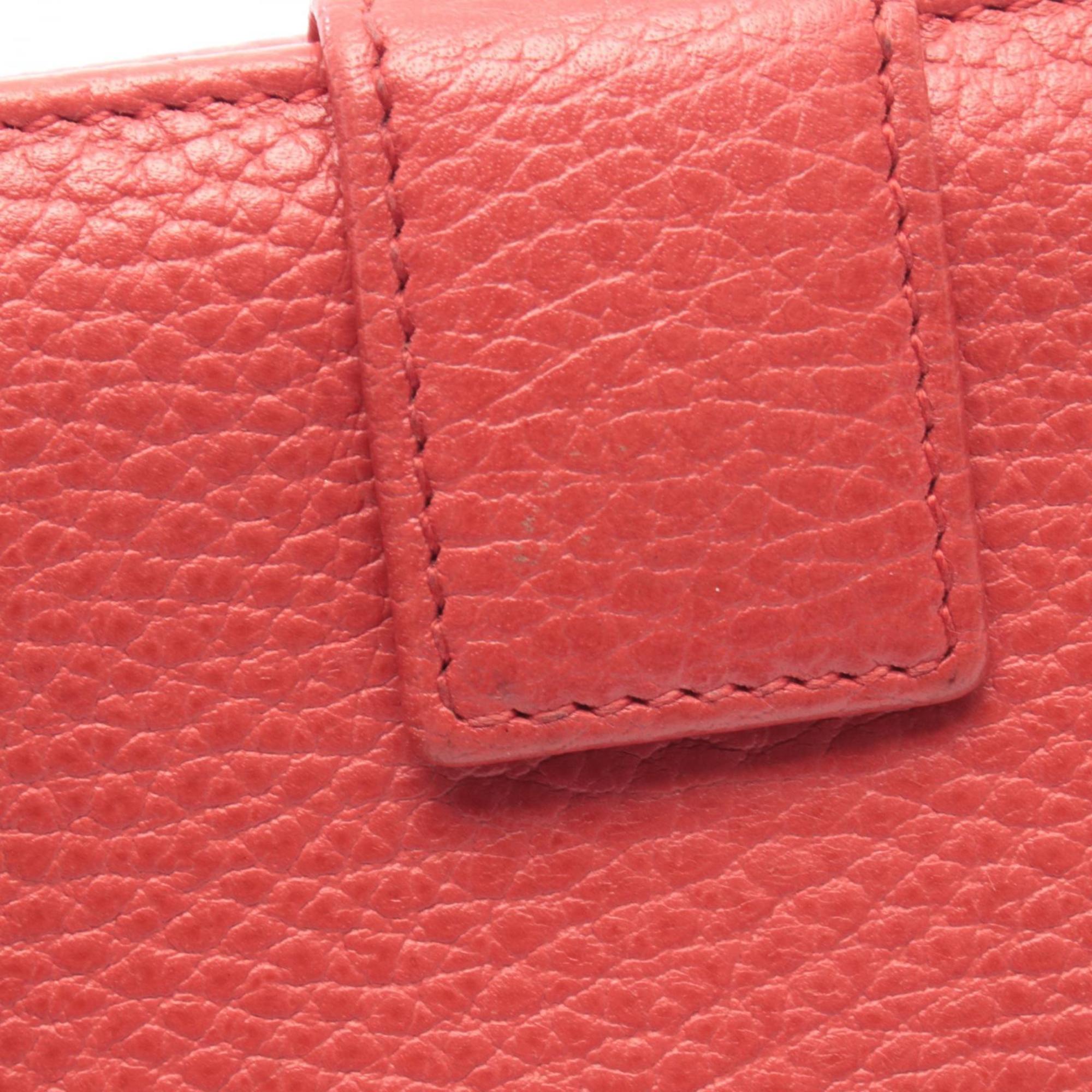 Gucci Red Color Leather Long Wallet (Bi-Fold) (Pre-Owned)