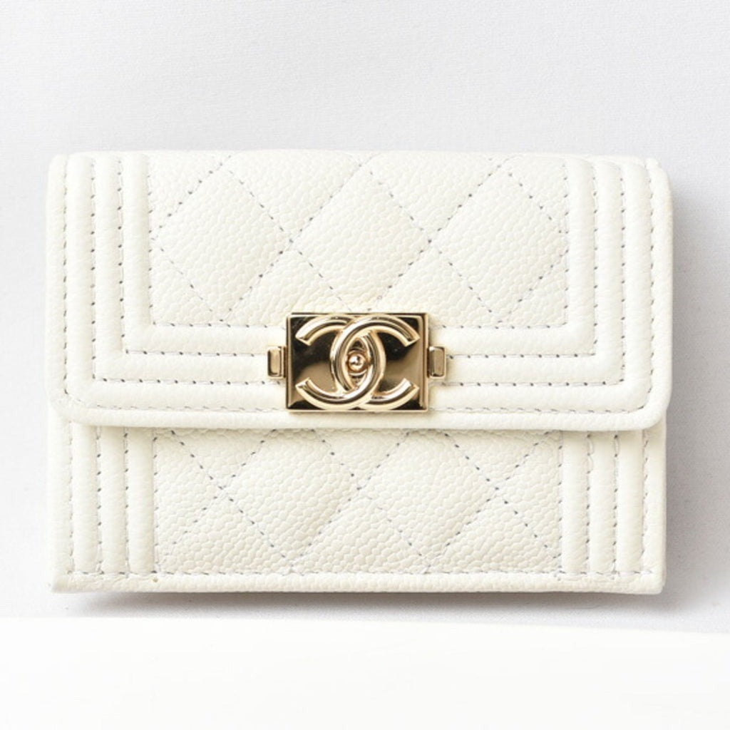 Chanel Boy Chanel Off-White Grained Calfskin Wallet (Bi-Fold)