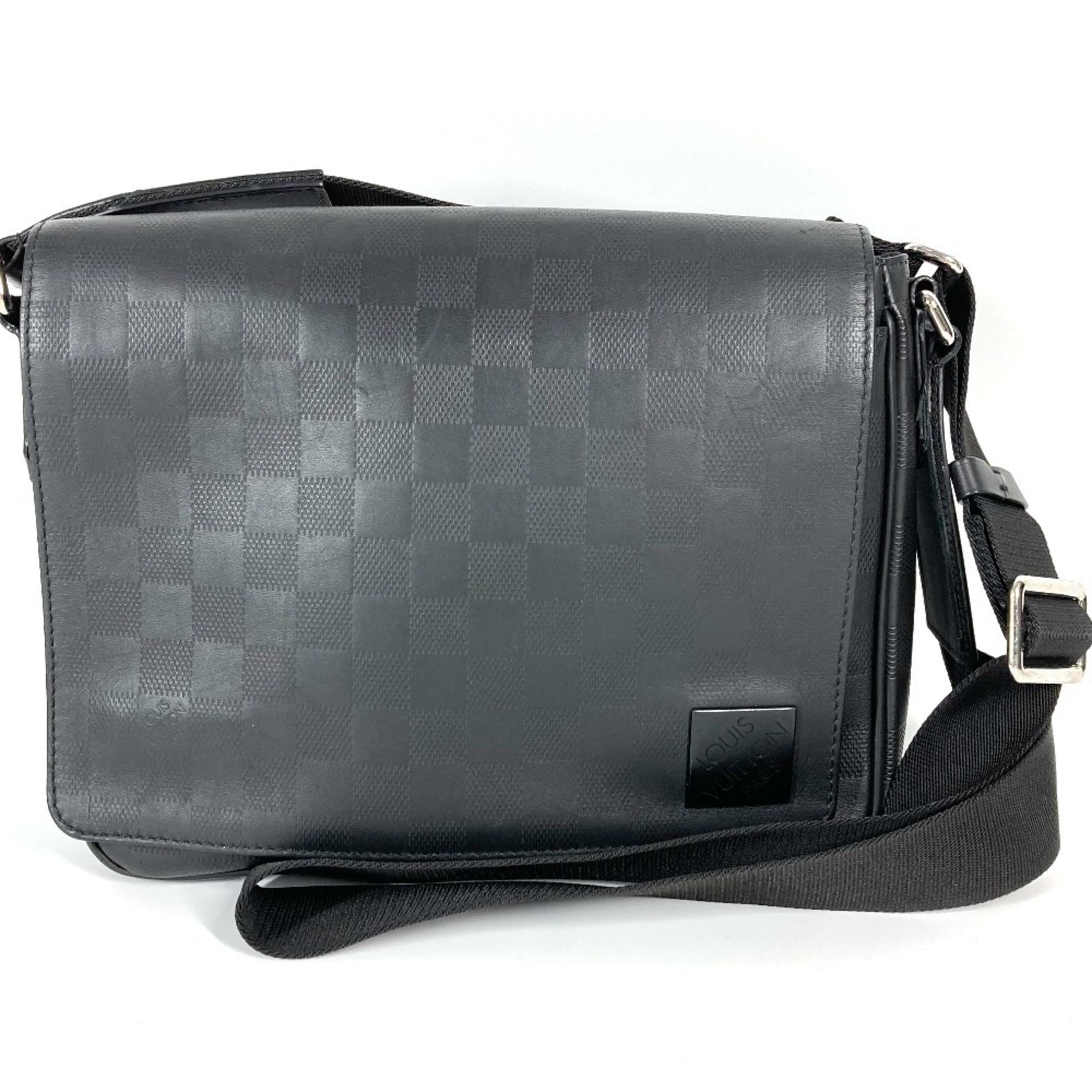 Louis Vuitton Black Noir Damier Infini Messenger Bag Shoulder Bag