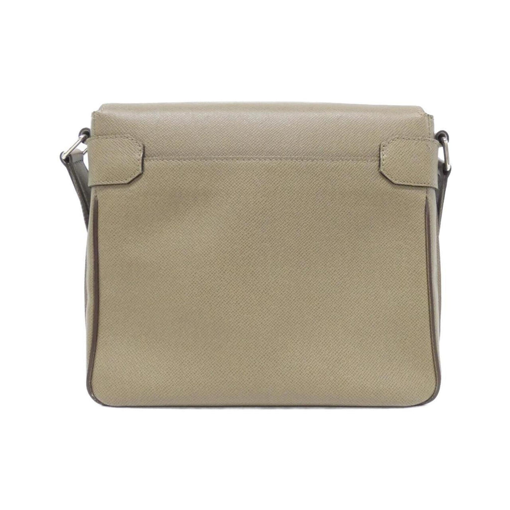 Louis Vuitton Taiga Aurore Leather Shoulder Bag