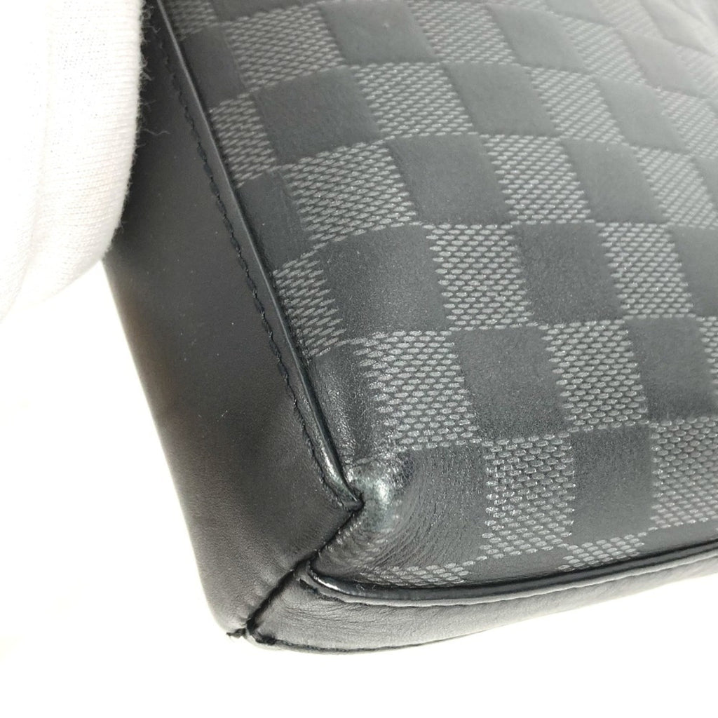 Louis Vuitton Black Damier Infini Leather Pochette Shoulder Bag