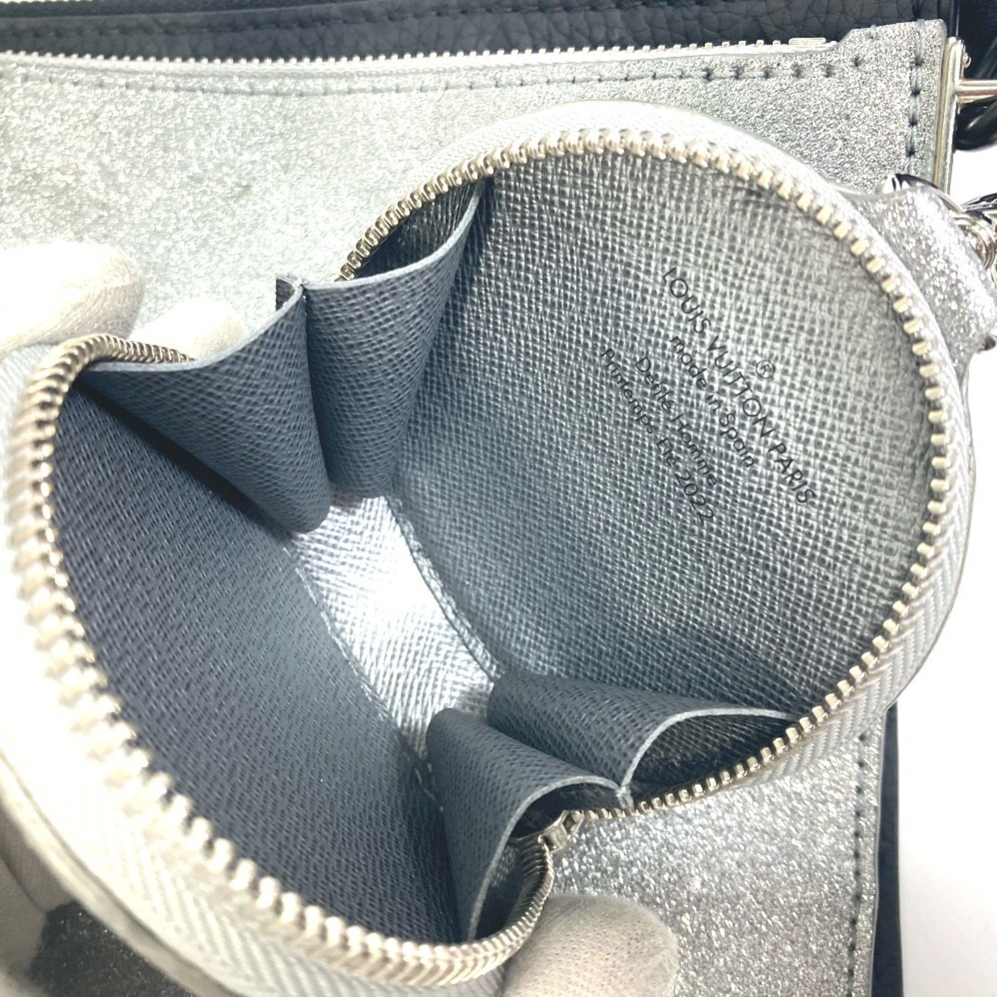 Louis Vuitton Black Silver Leather Shoulder Bag
