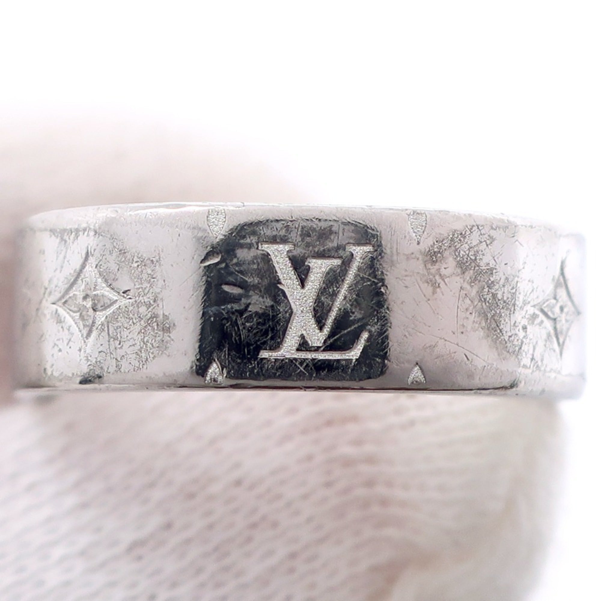 Louis Vuitton Silver Metal Band Ring