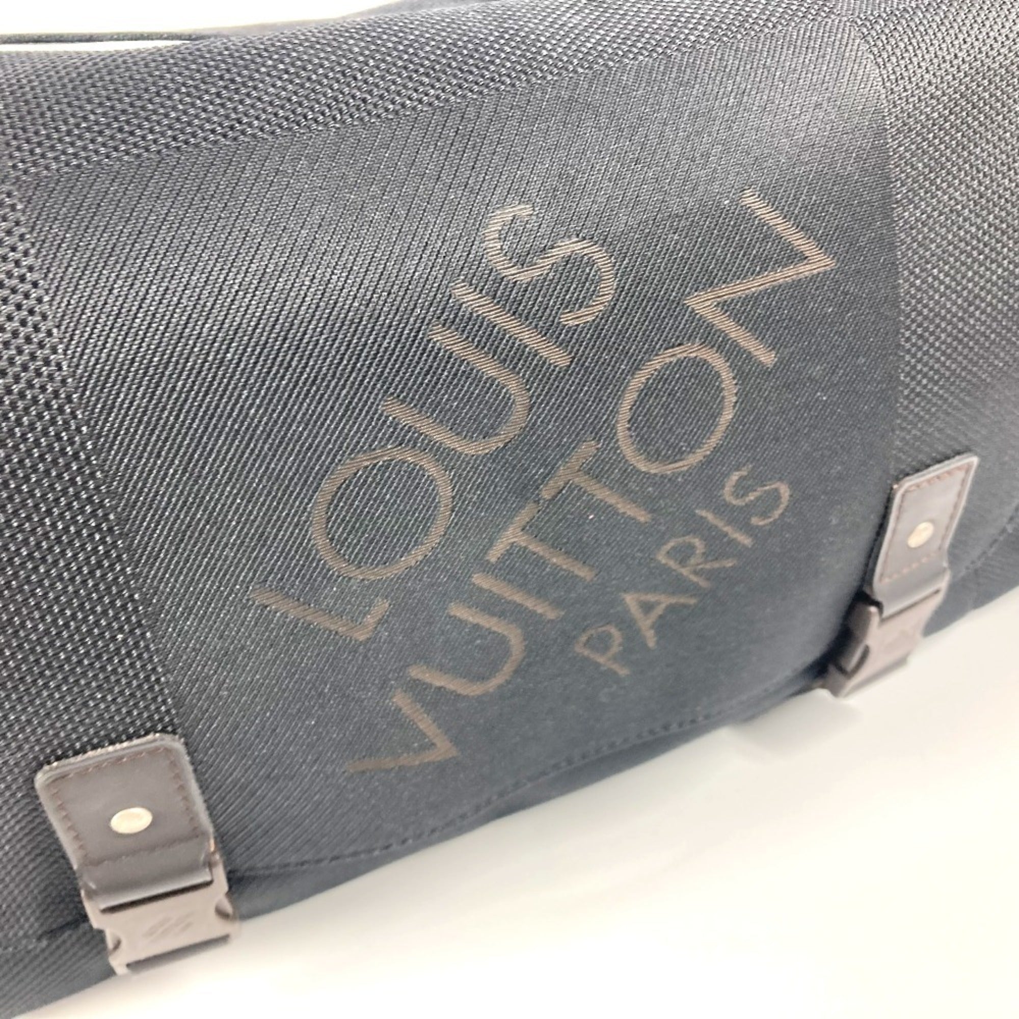 Louis Vuitton Damier Geant Black Damier Geant Shoulder Bag