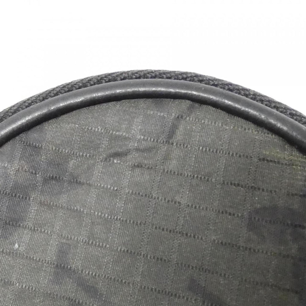 Louis Vuitton Khaki Nylon Pouch
