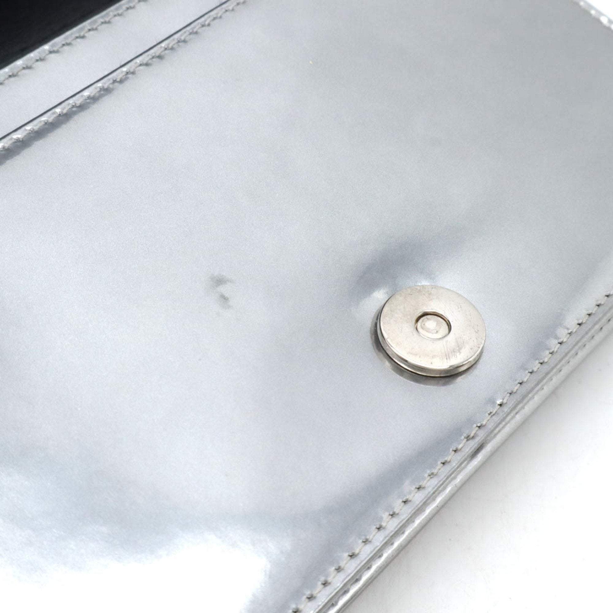 Christian Dior Silver Patent Leather Clutch Bag Pochette (Pre-Owned)
