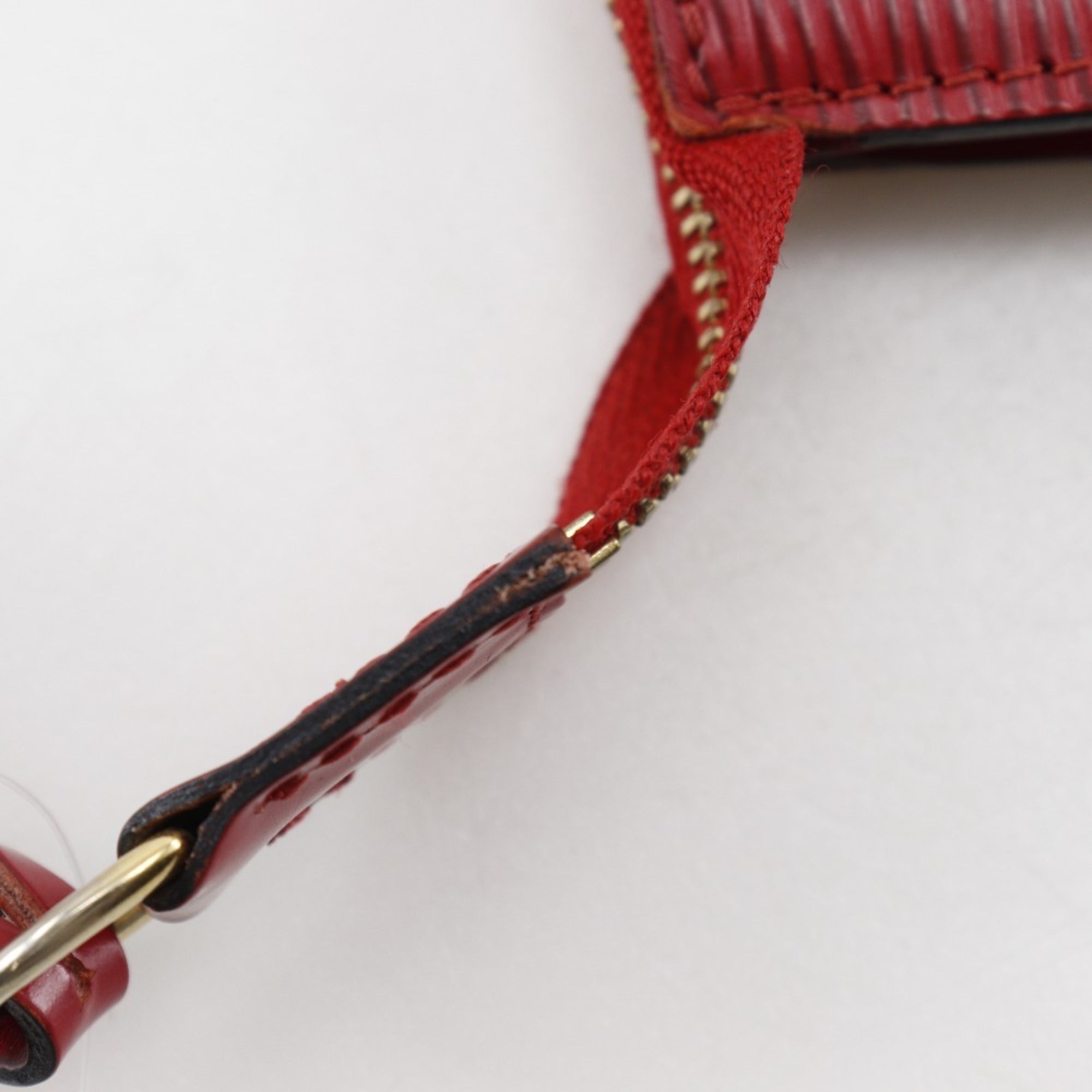 Louis Vuitton Castilian Red Red Color Epi Leather Pochette Pouch