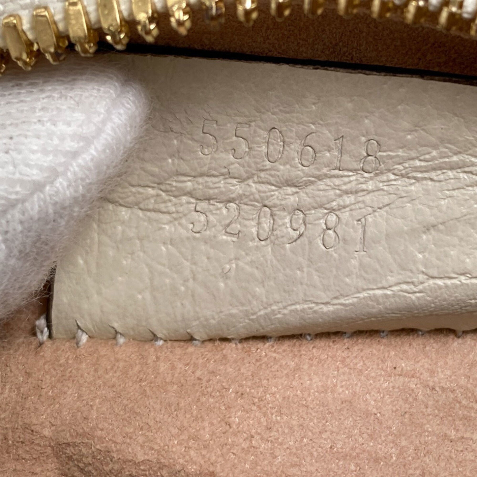 Gucci White Leather Shoulder Bag (Pre-Owned)