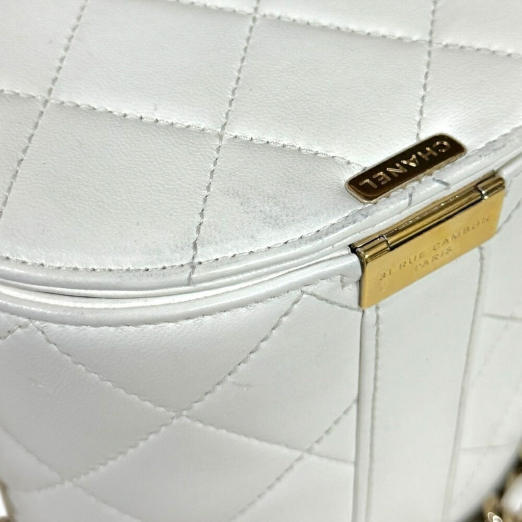 Chanel White Leather Shoulder Bag Vanity Bag