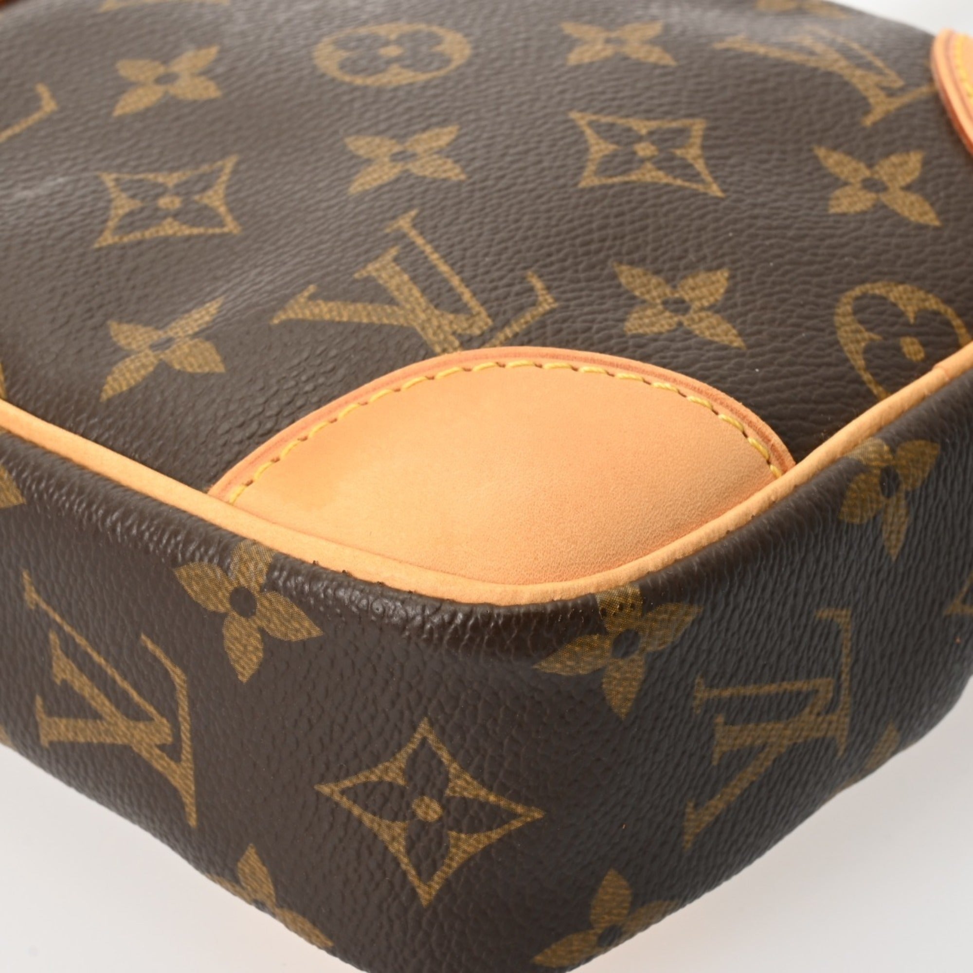 Louis Vuitton Monogram Brown Monogram Monogram Shoulder Bag
