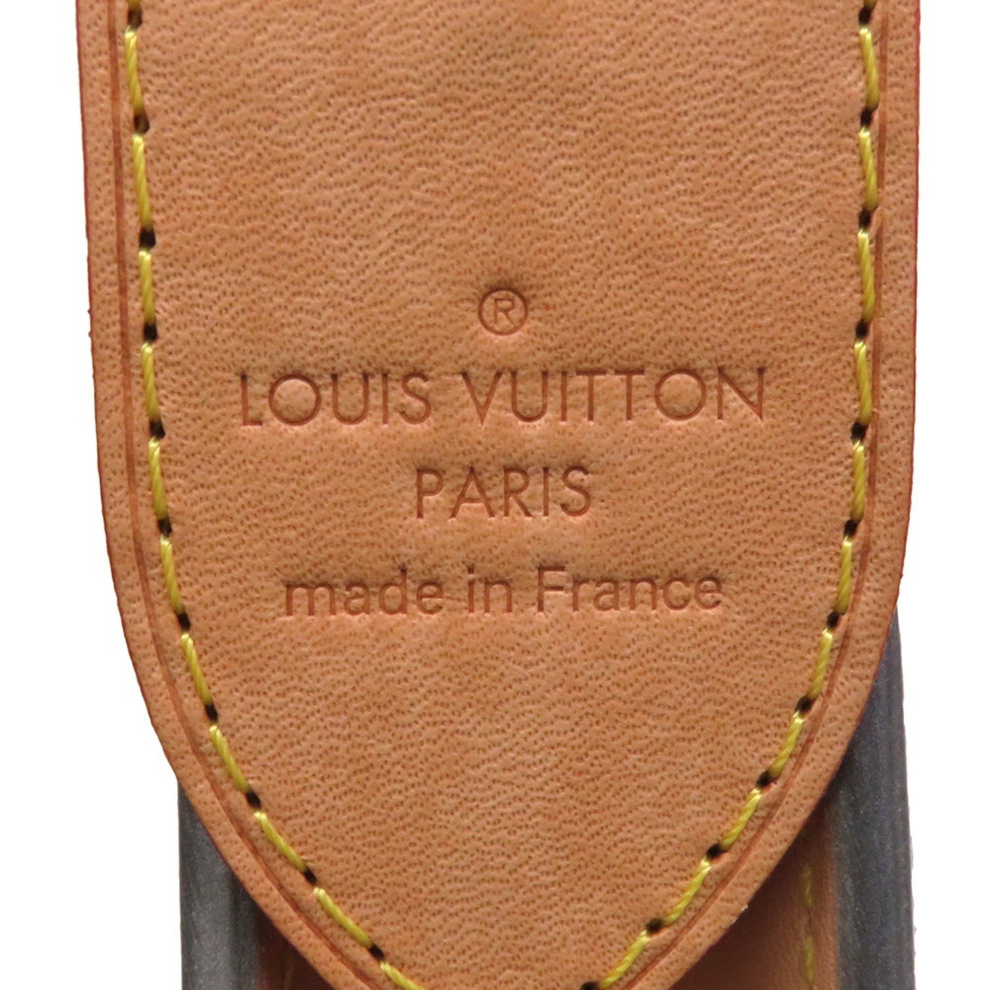 Louis Vuitton Gray Silver Monogram Clutch Bag Pochette