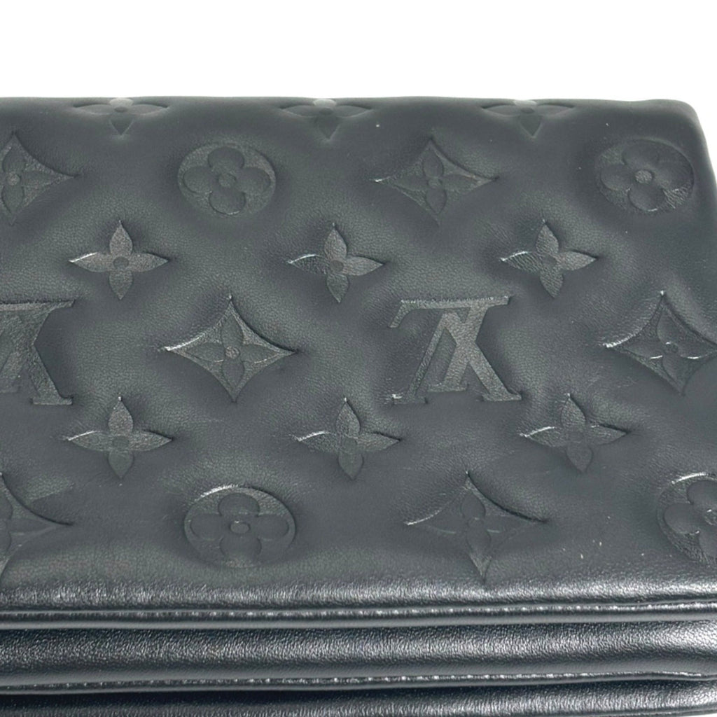 Louis Vuitton Black Leather Pochette Shoulder Bag