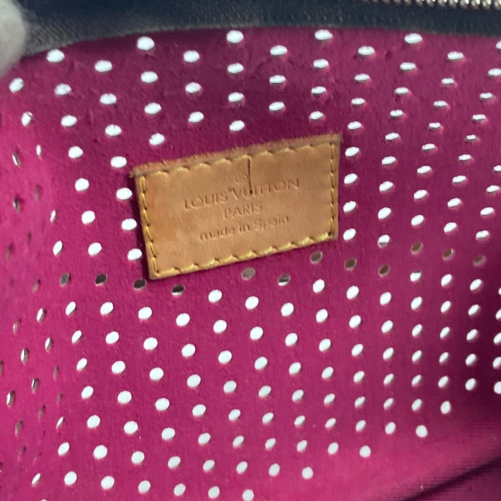 Louis Vuitton Fuchsia Pink Monogram Pochette Pouch Shoulder Bag