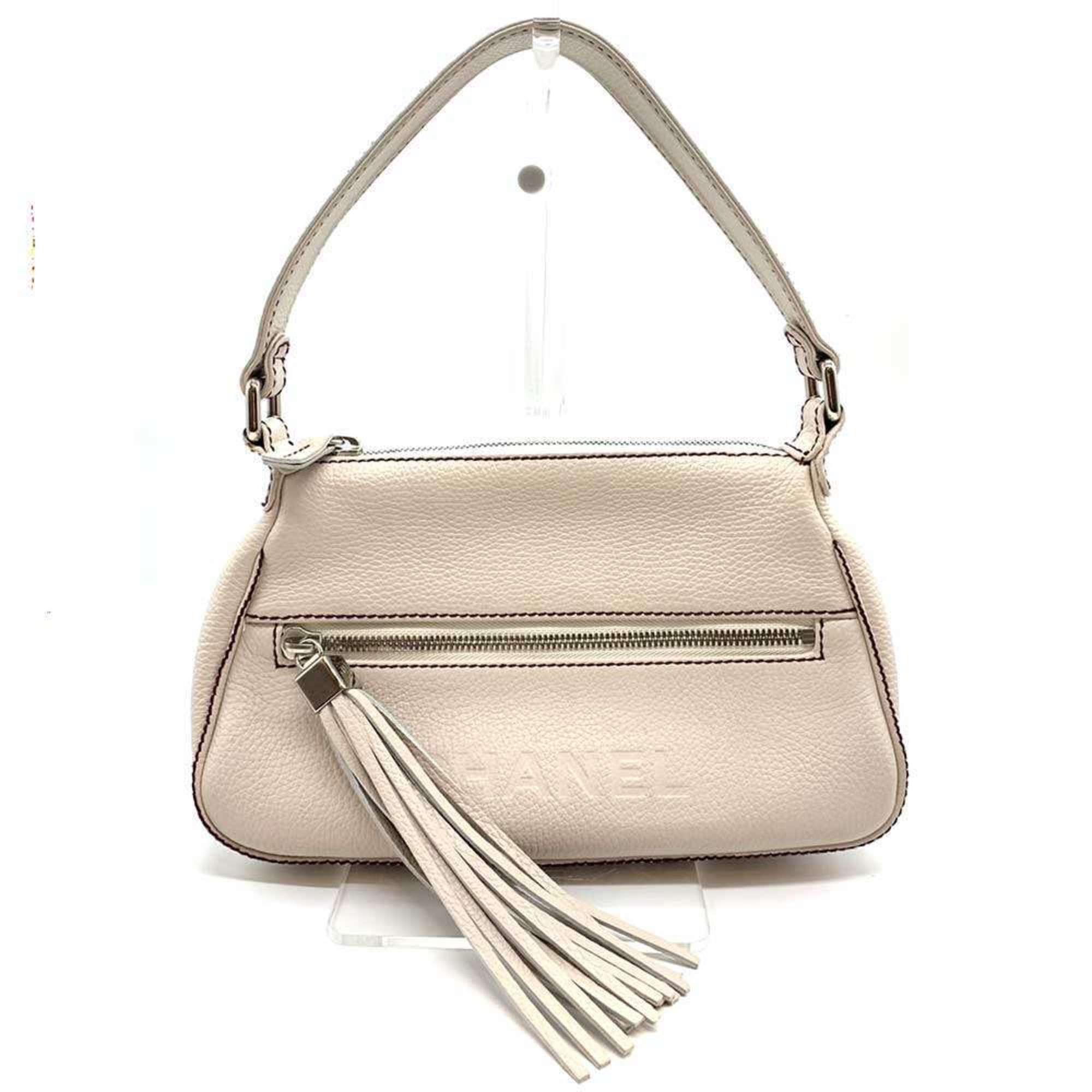 Chanel White Leather Shoulder Bag