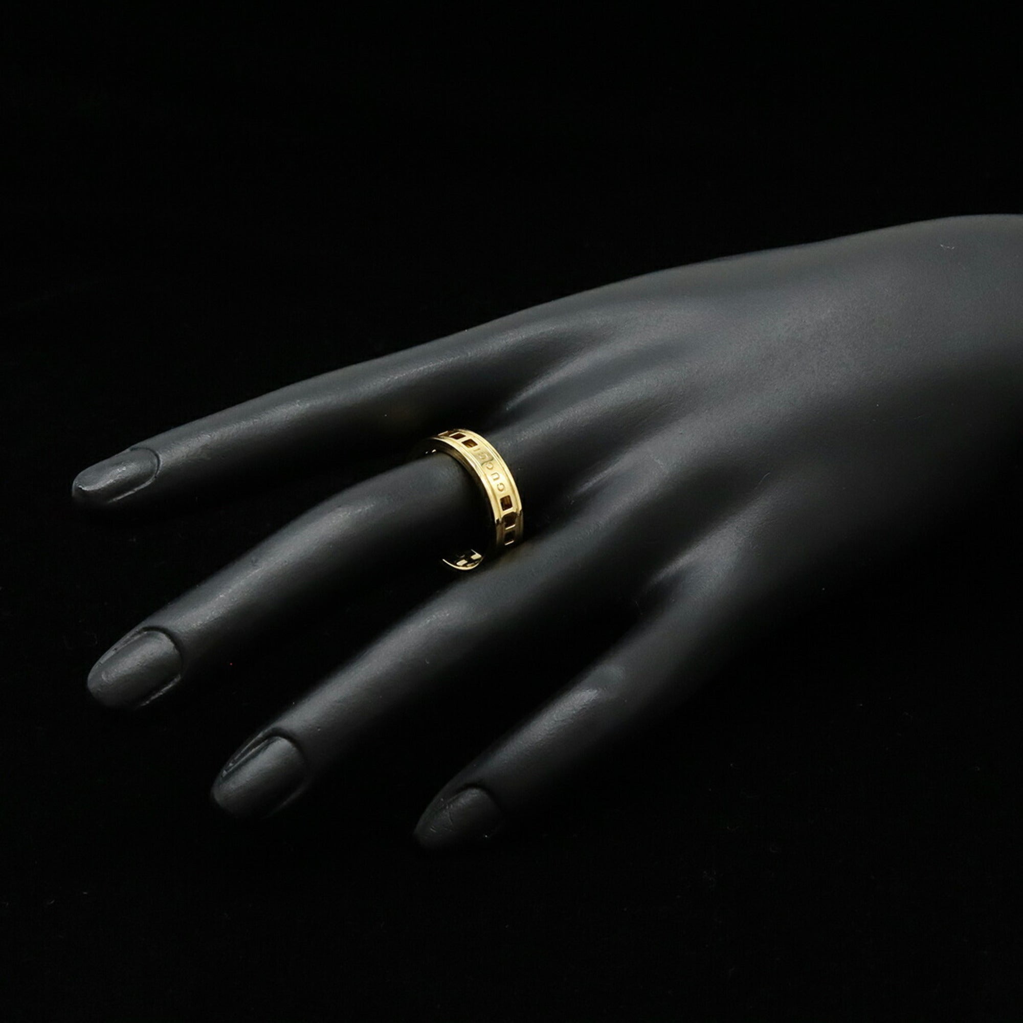 Gucci Gold Yellow Gold (18K) Band Ring (Pre-Owned)