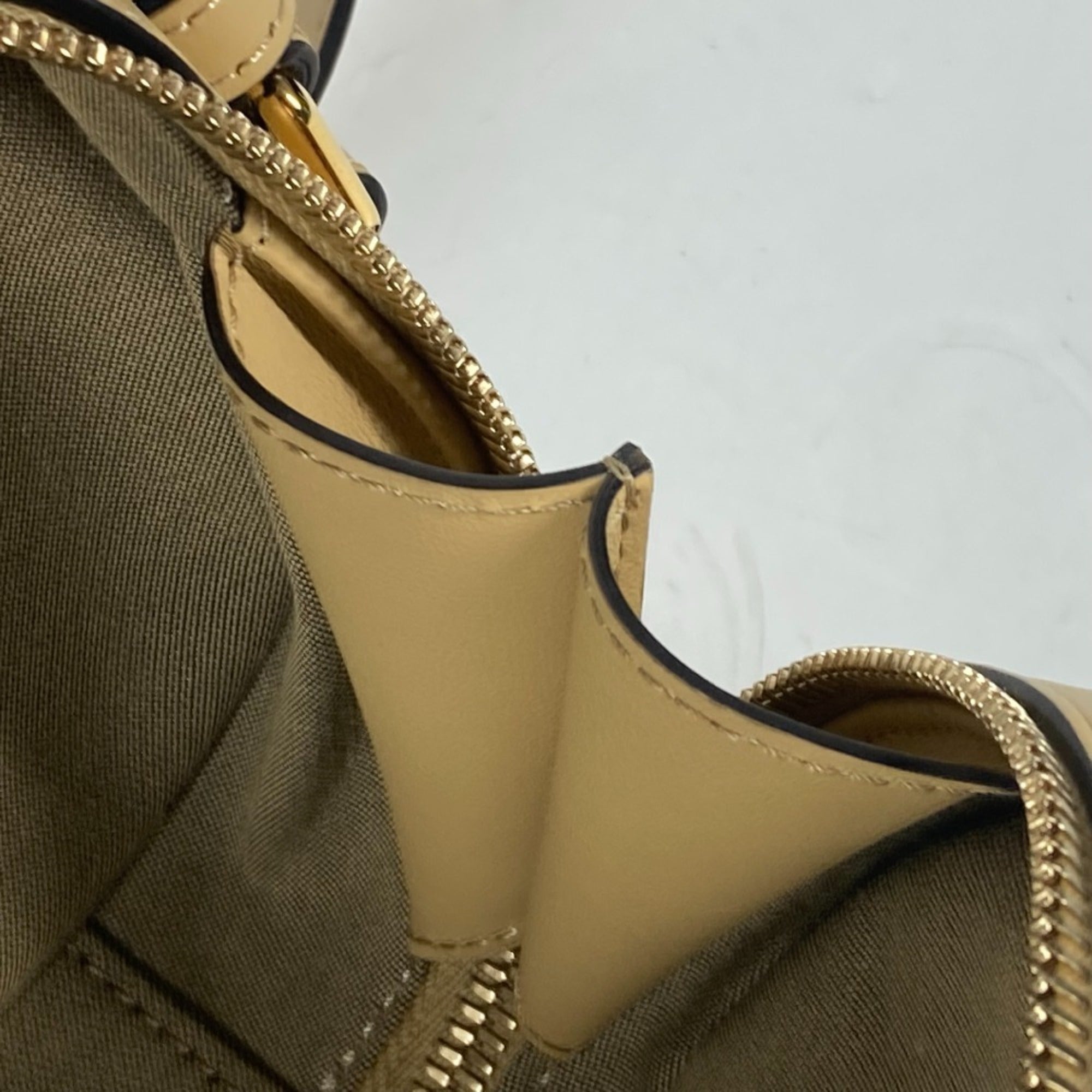 Fendi Beige Leather Handbag Shoulder Bag